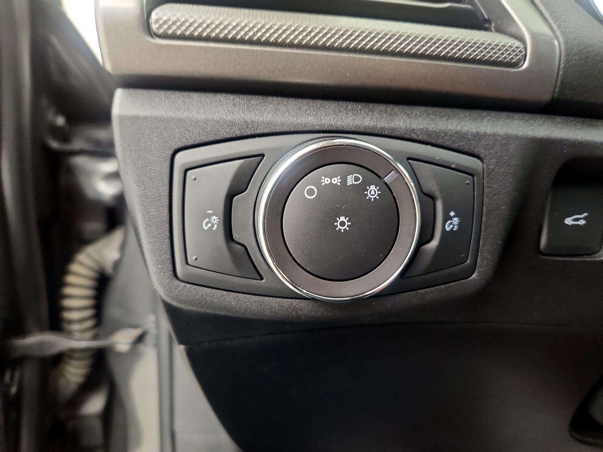 Thumbnail: 2019 Ford Fusion - 13