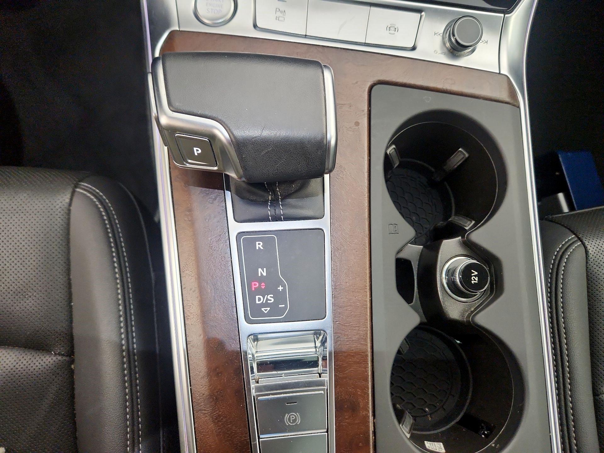 Thumbnail: 2019 Audi A6 - 16
