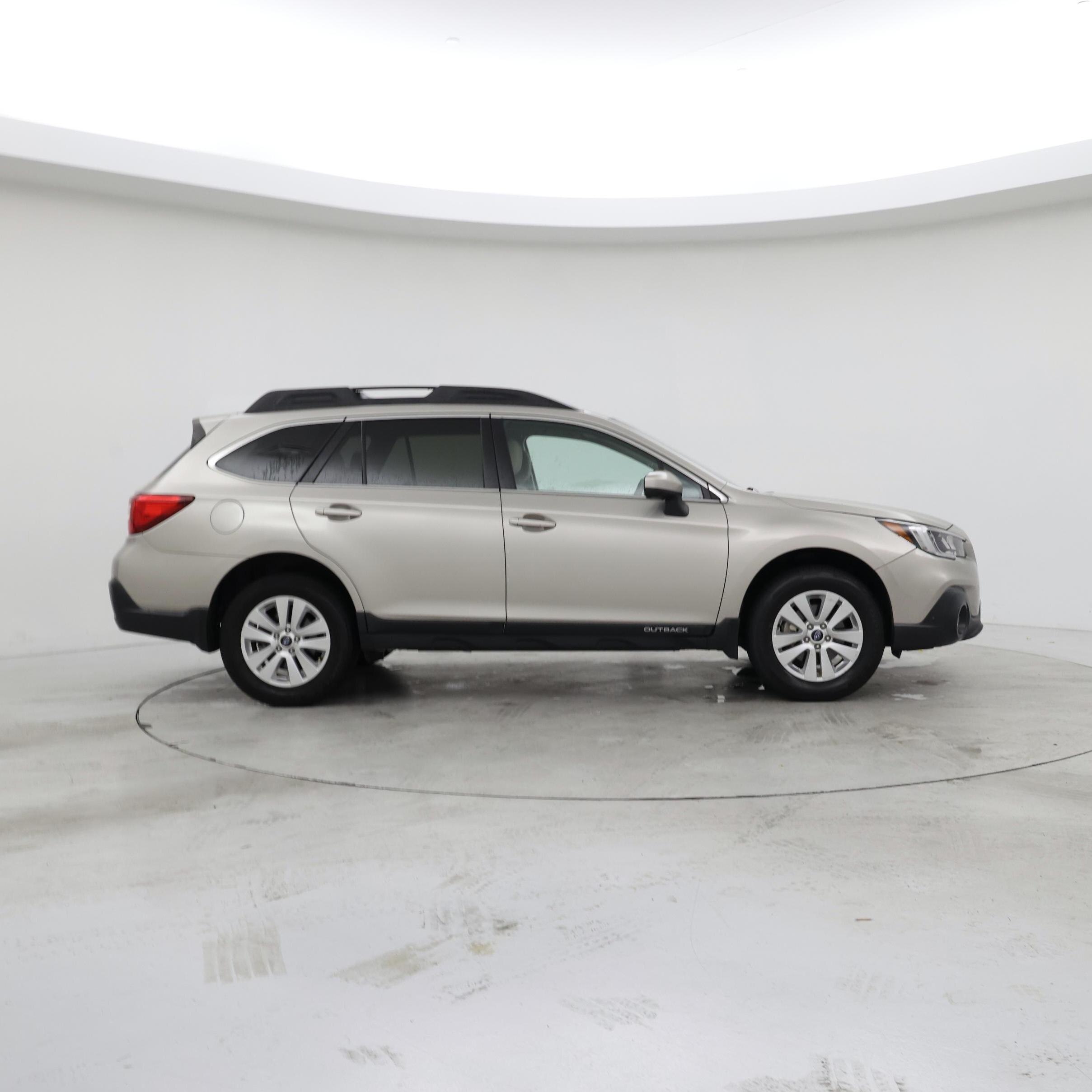 Thumbnail: 2019 Subaru Outback - 7