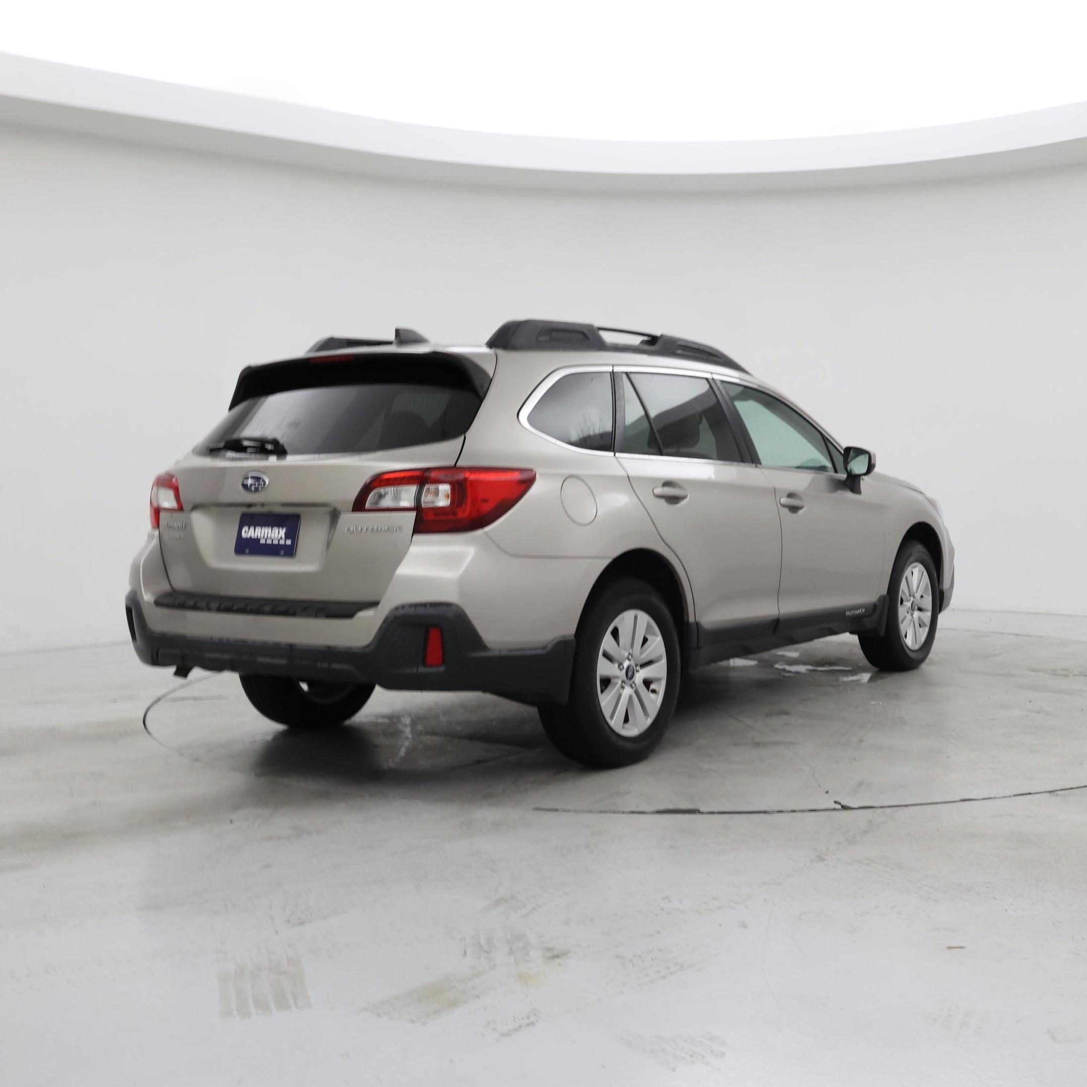 Thumbnail: 2019 Subaru Outback - 8