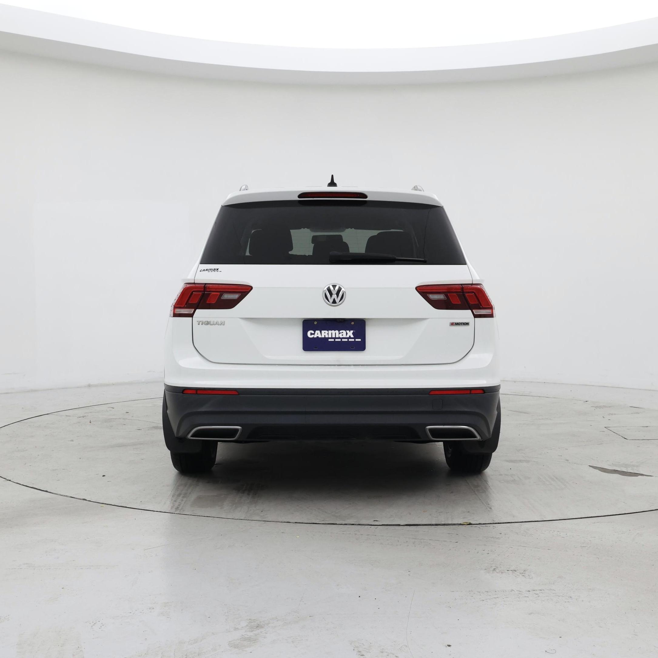 Thumbnail: 2021 Volkswagen Tiguan - 6