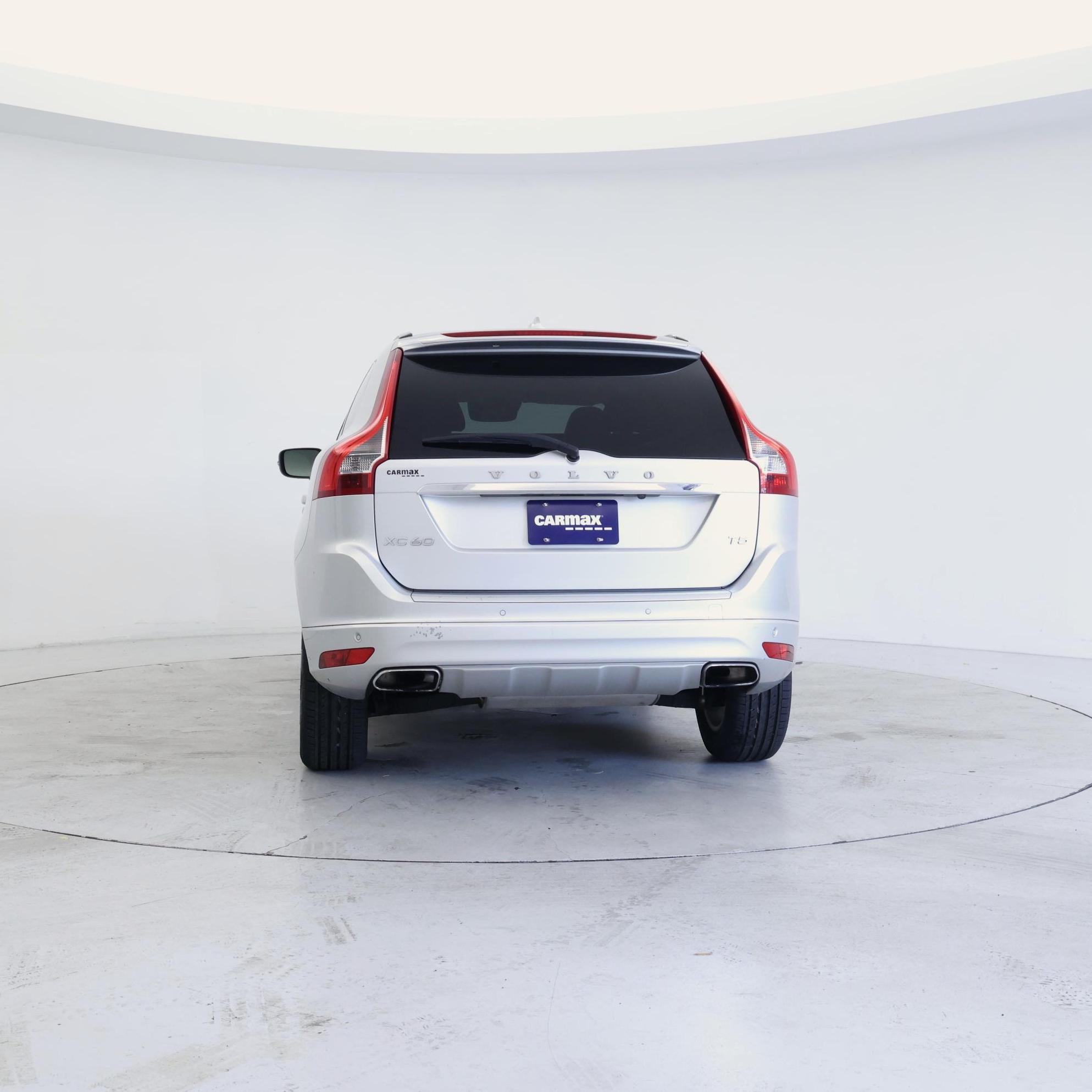 Thumbnail: 2016 Volvo XC60 - 6