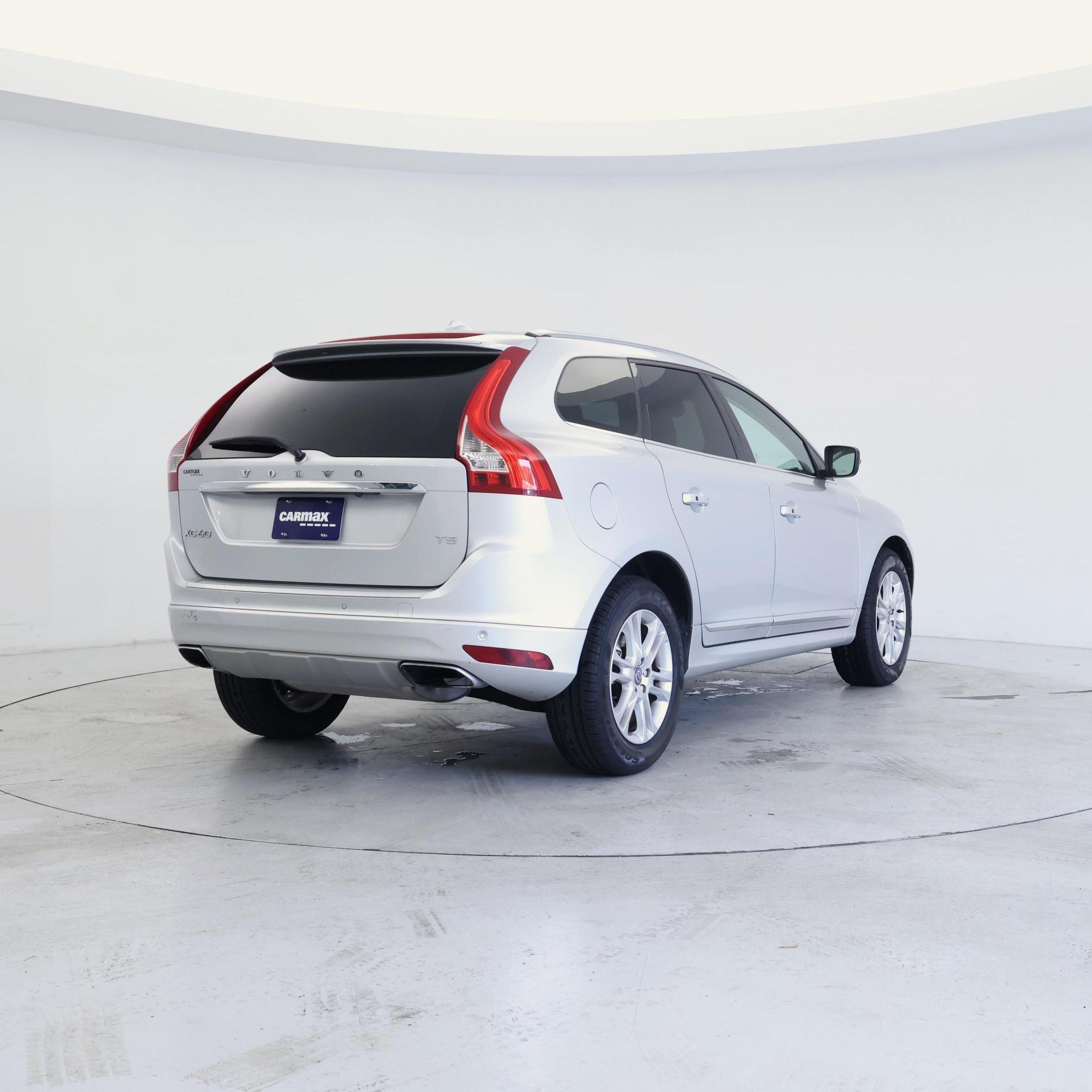 Thumbnail: 2016 Volvo XC60 - 8