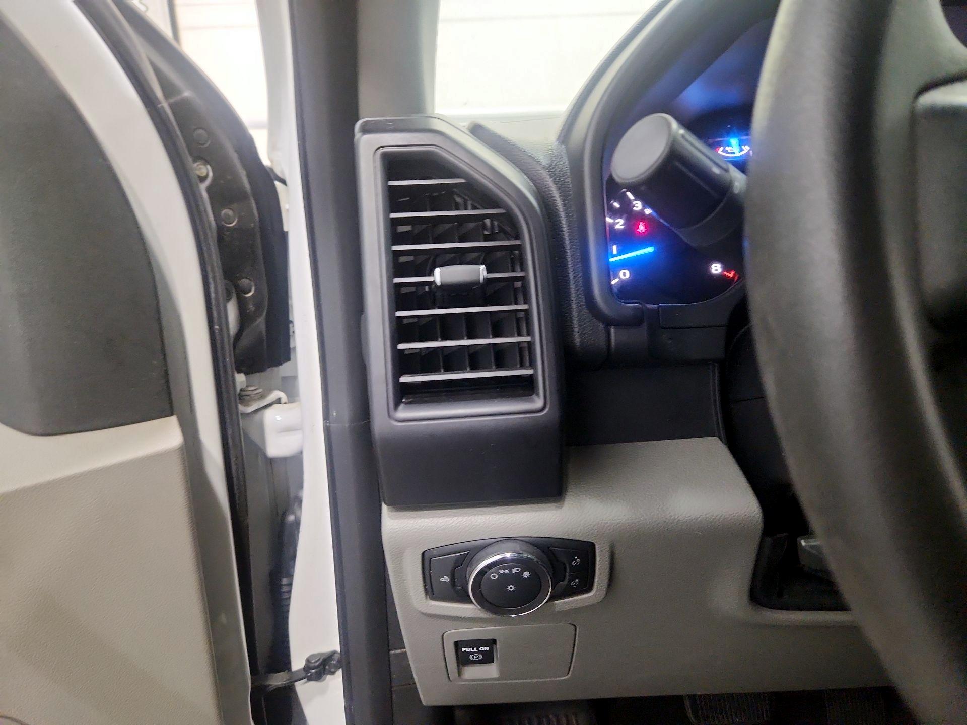 Thumbnail: 2017 Ford F-150 - 13