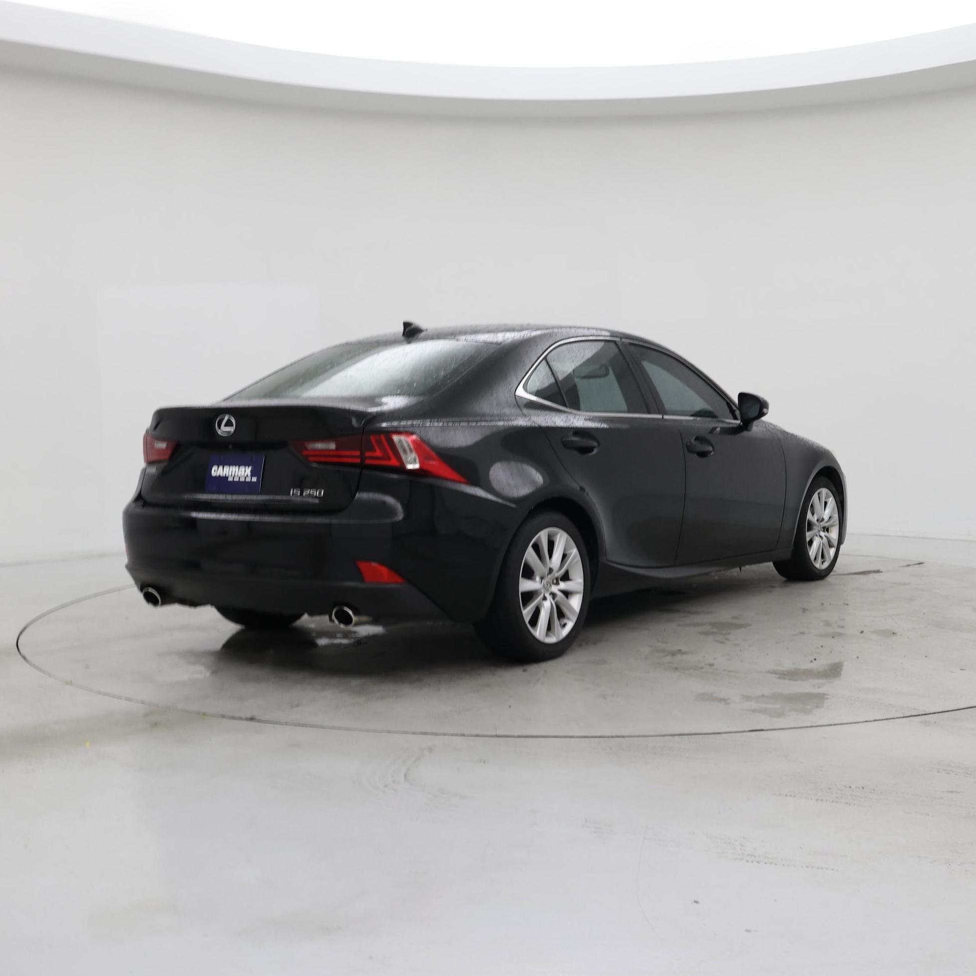 Thumbnail: 2015 Lexus IS - 8