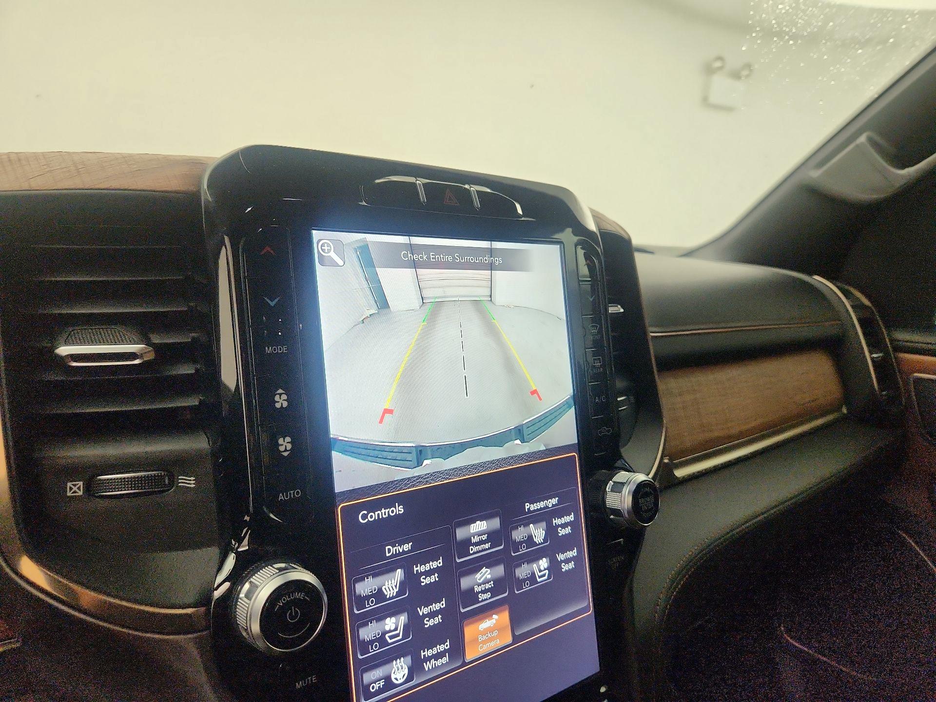 Thumbnail: 2019 RAM 1500 - 15