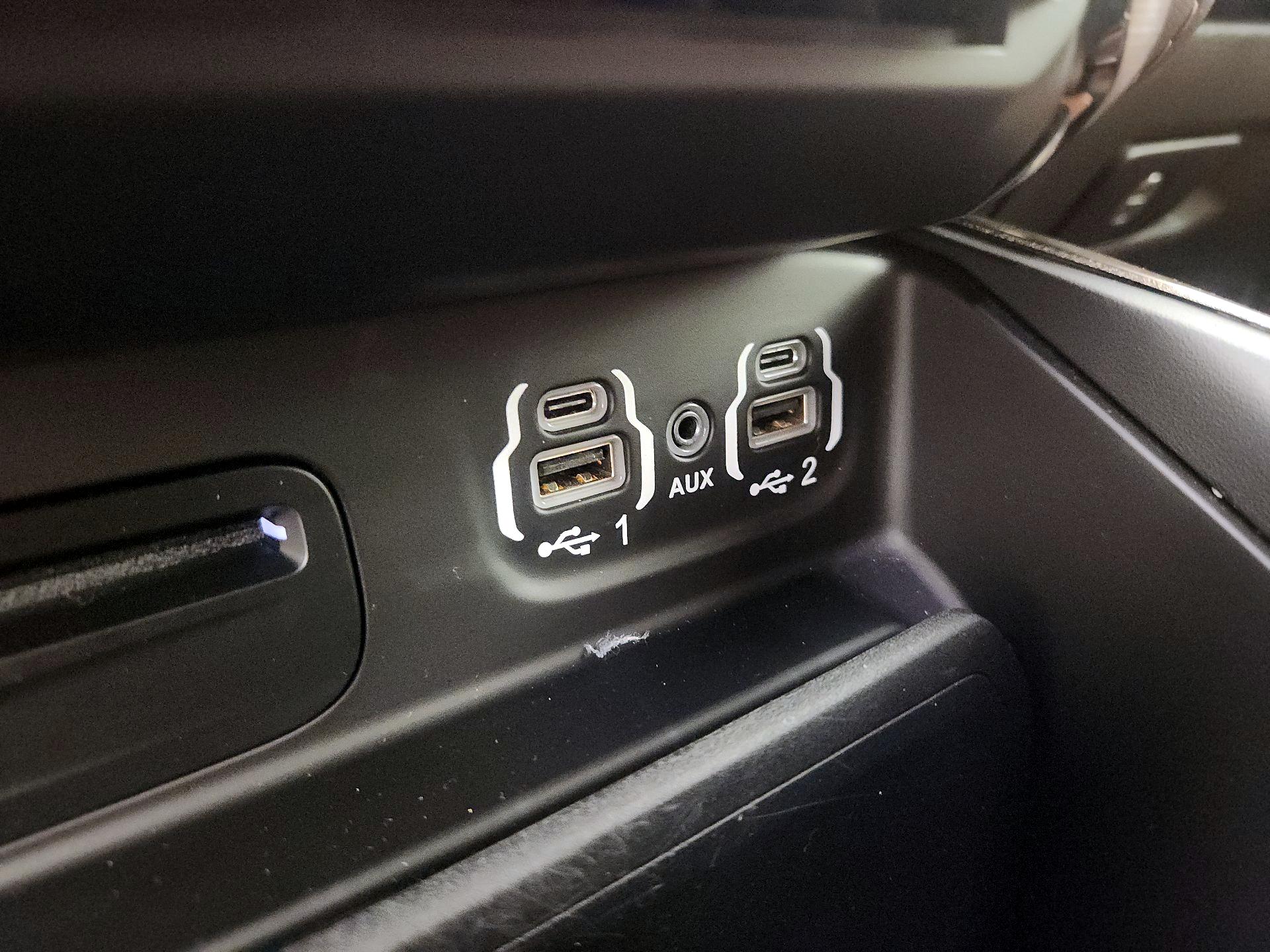 Thumbnail: 2019 RAM 1500 - 19