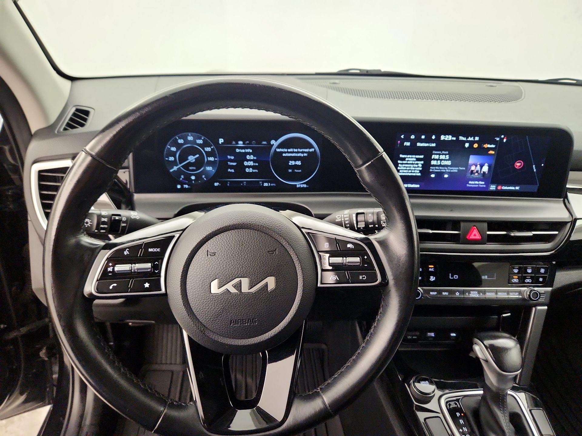 Thumbnail: 2024 Kia Seltos - 9