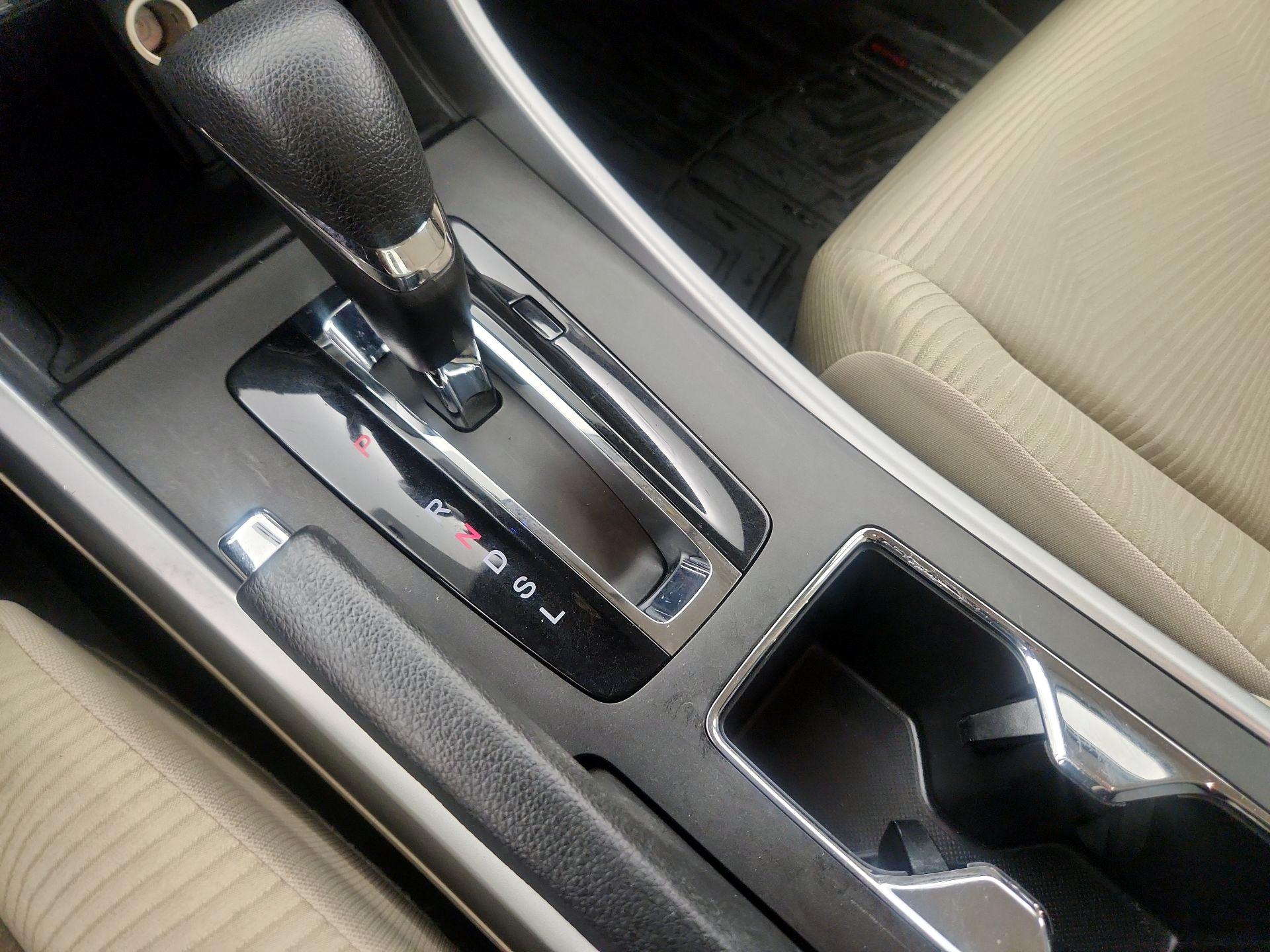Thumbnail: 2014 Honda Accord - 17