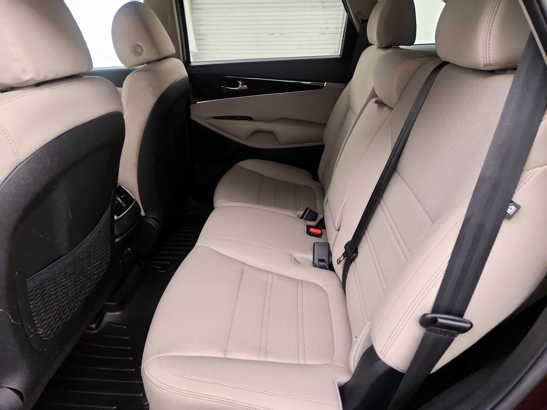 Thumbnail: 2020 Kia Sorento - 19