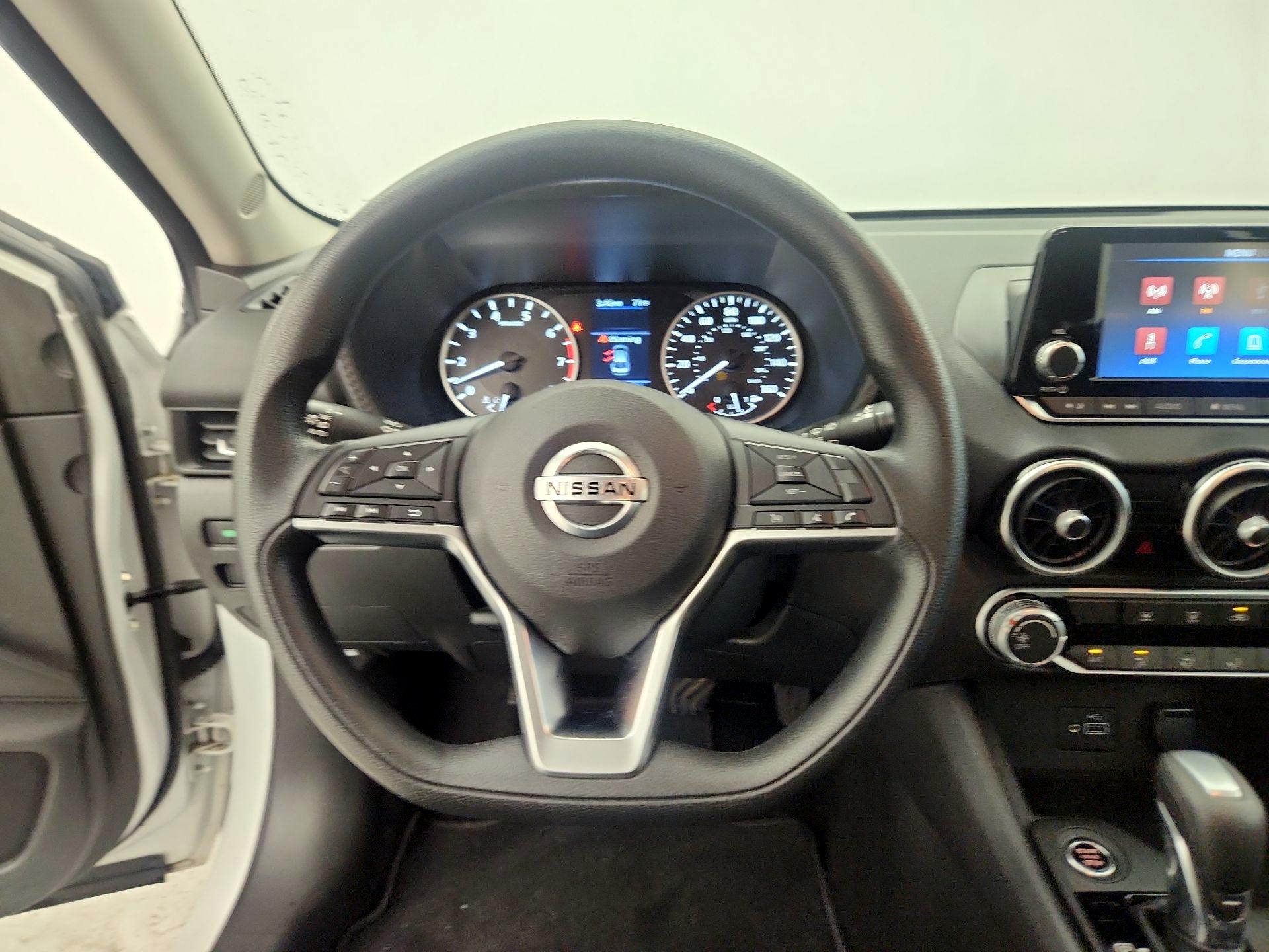 Thumbnail: 2023 Nissan Sentra - 10