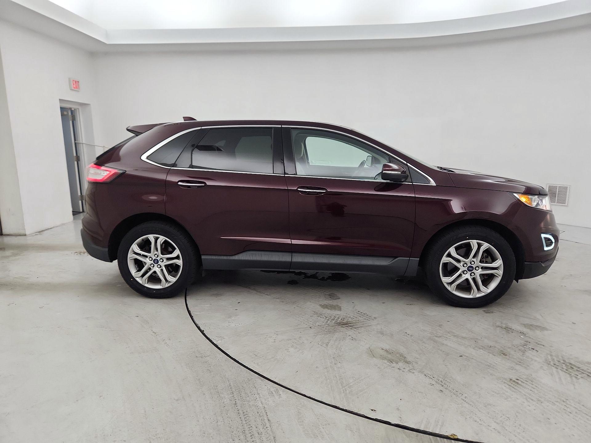 Thumbnail: 2018 Ford Edge - 4