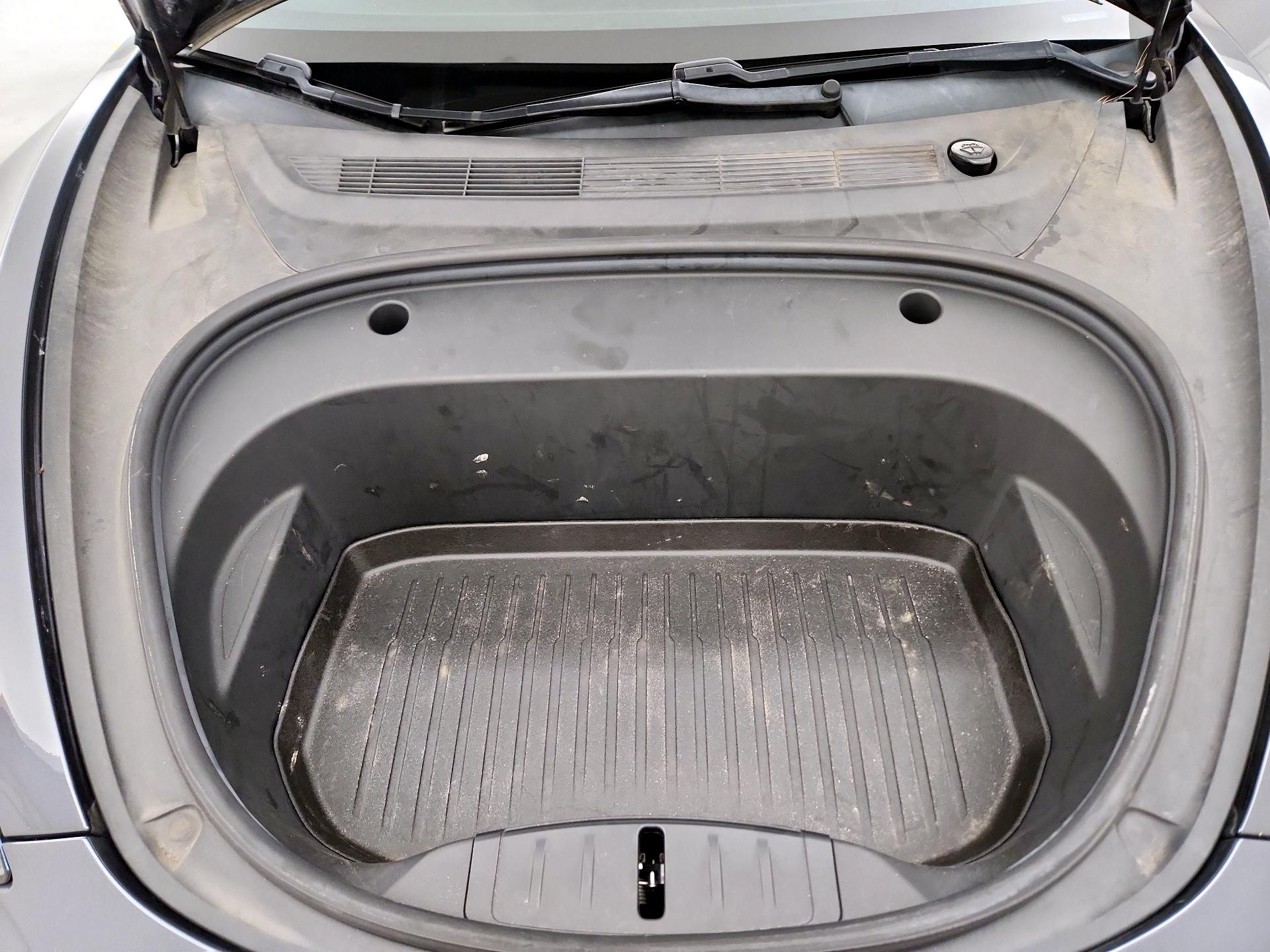 Thumbnail: 2021 Tesla Model 3 - 19
