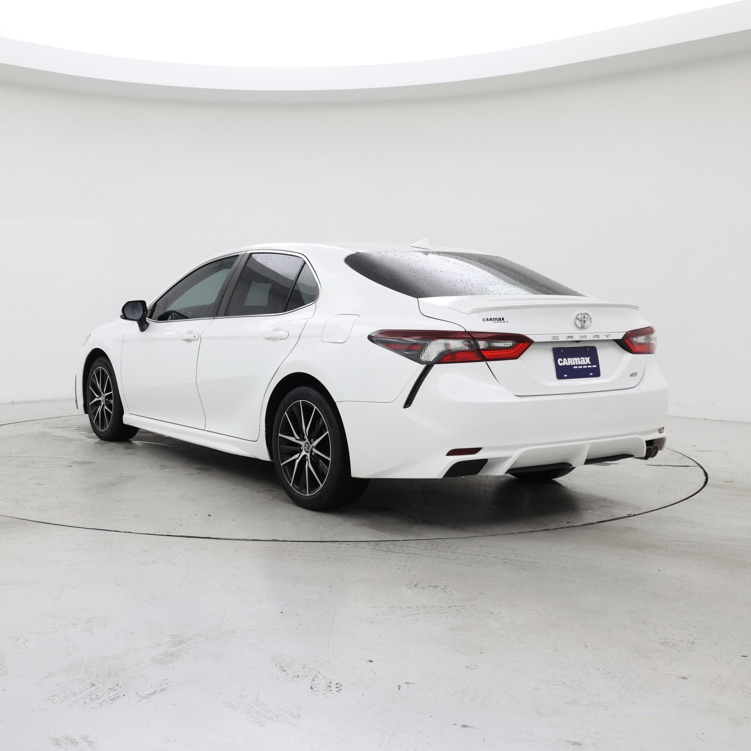 Thumbnail: 2022 Toyota Camry - 2