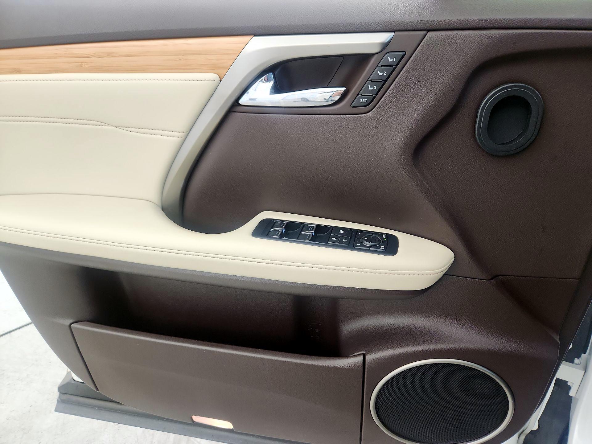 Thumbnail: 2016 Lexus RX - 12