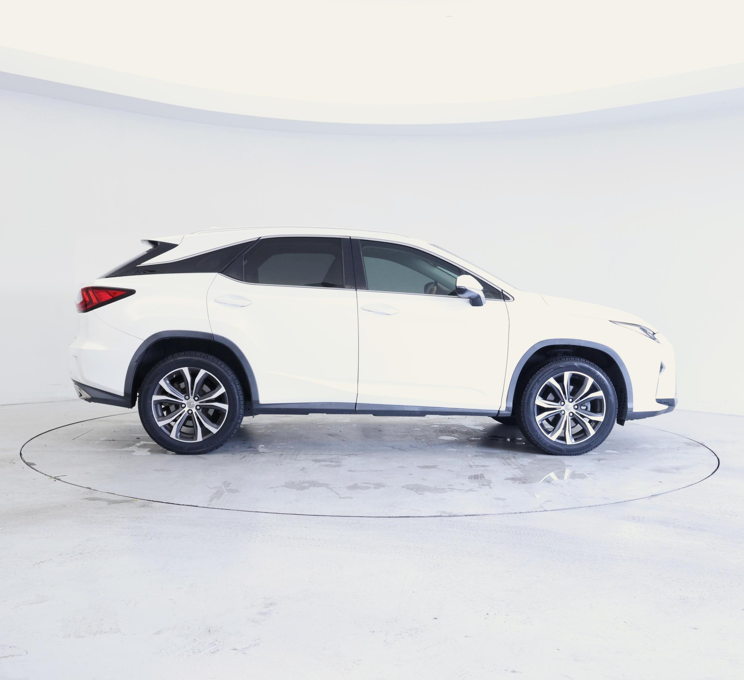 Thumbnail: 2016 Lexus RX - 7