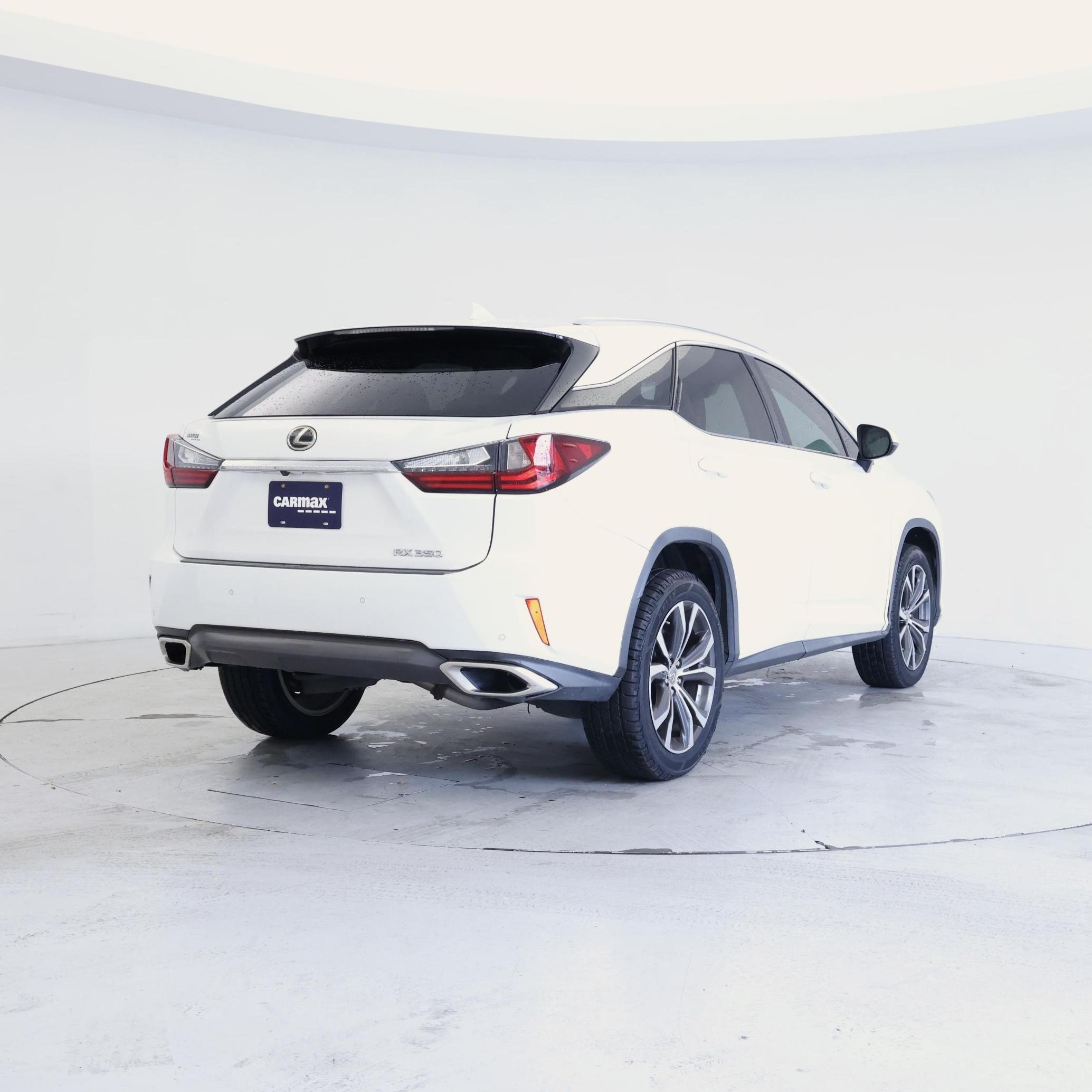 Thumbnail: 2016 Lexus RX - 8