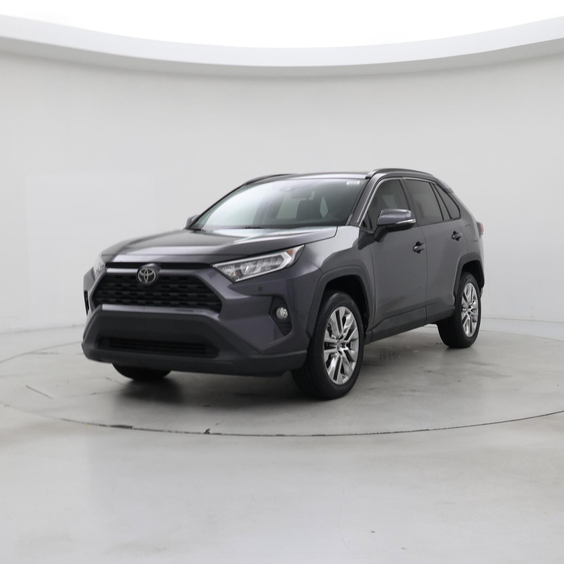 Thumbnail: 2019 Toyota RAV4 - 4
