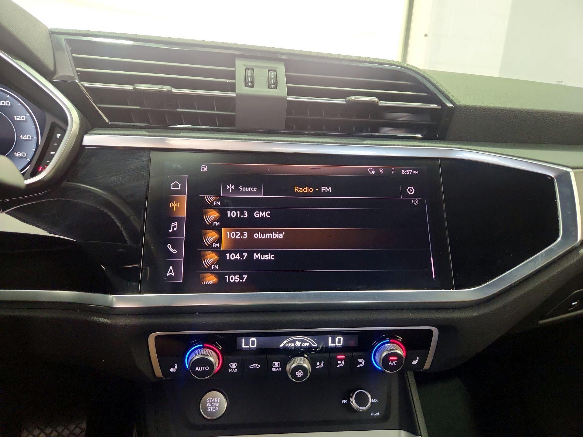 Thumbnail: 2020 Audi Q3 - 15