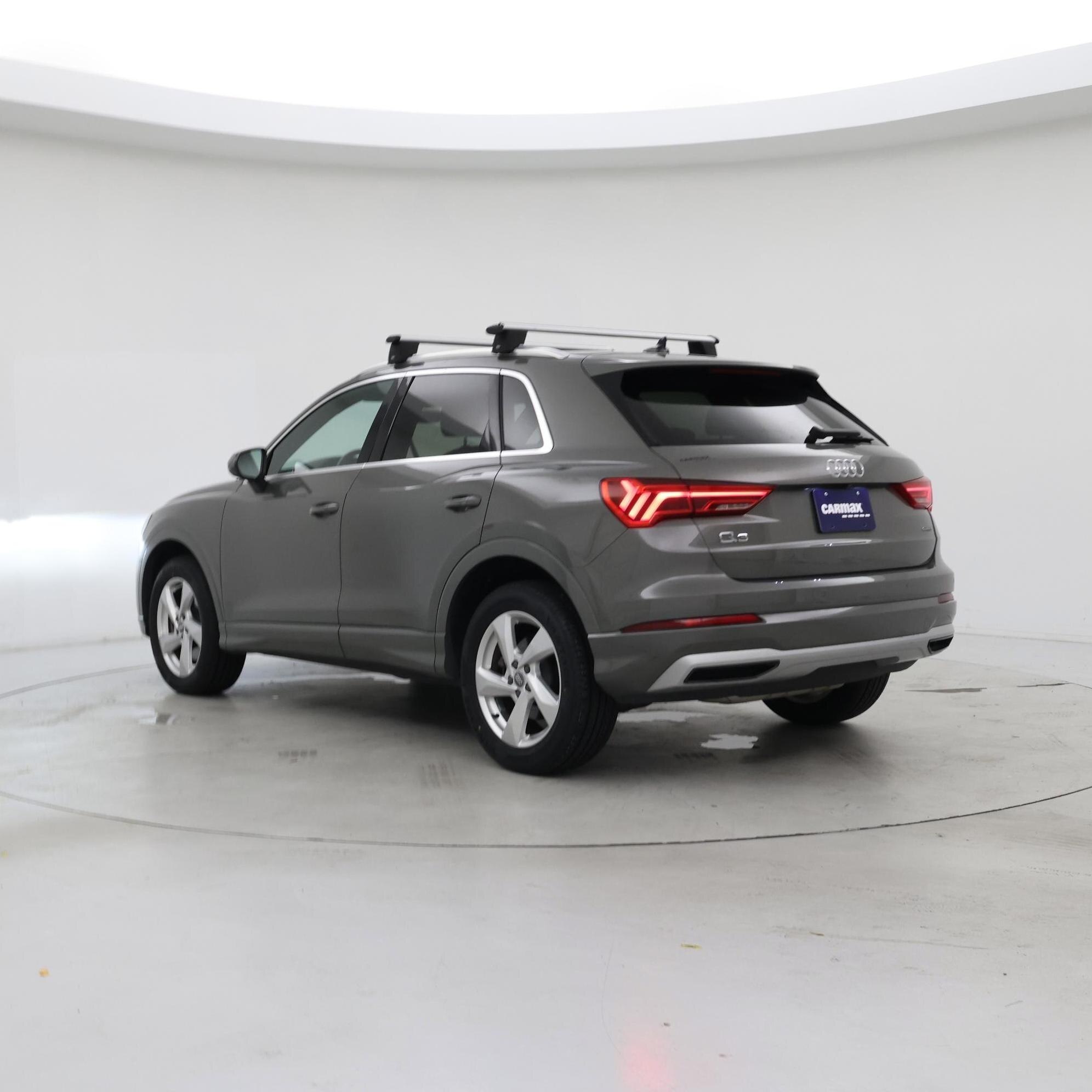 Thumbnail: 2020 Audi Q3 - 2