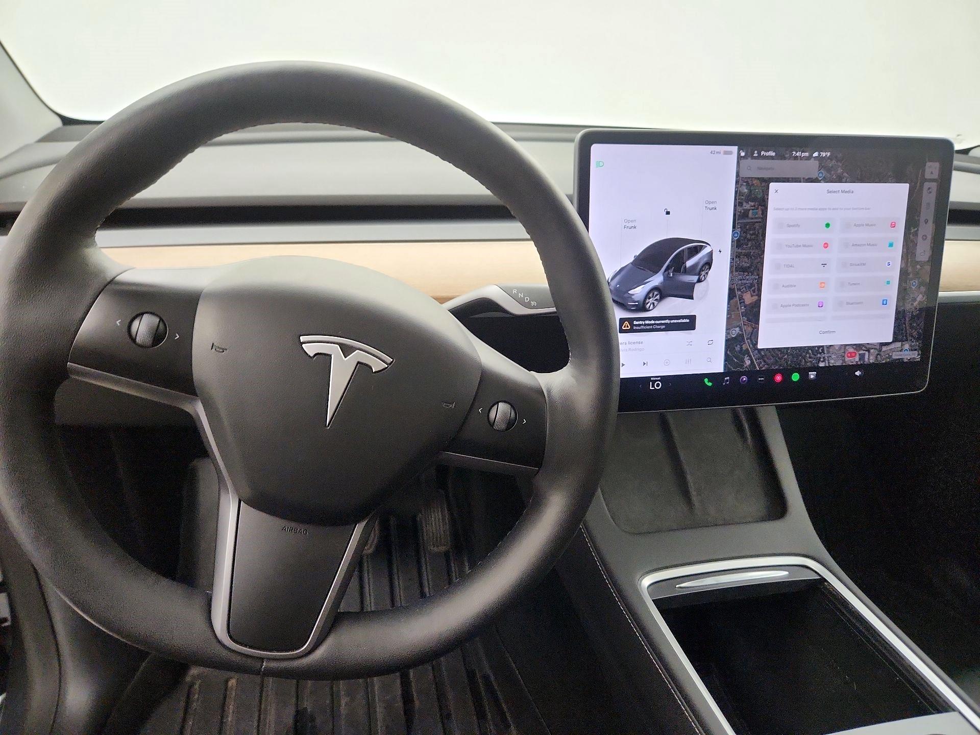Thumbnail: 2023 Tesla Model Y - 9