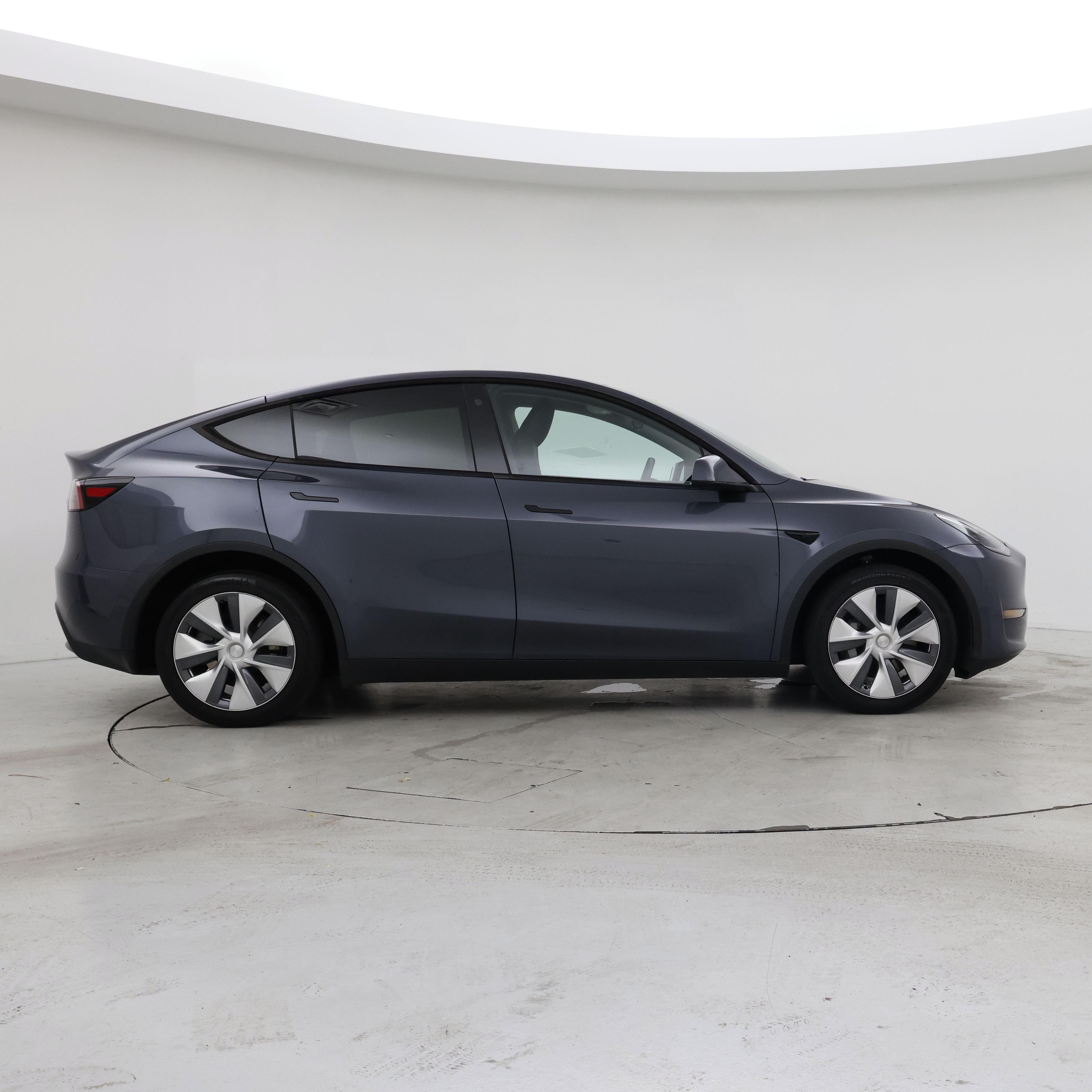 Thumbnail: 2023 Tesla Model Y - 7