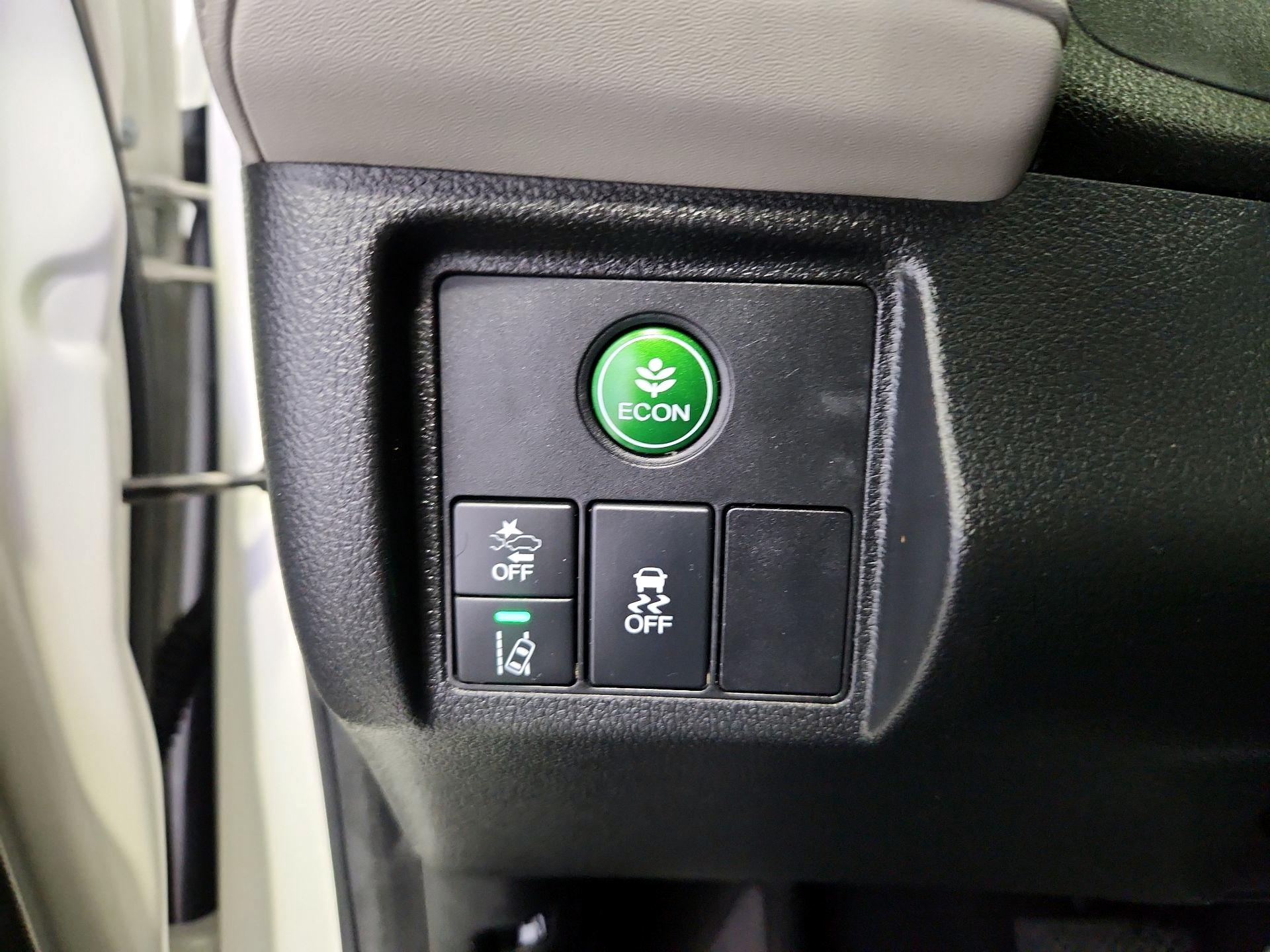 Thumbnail: 2019 Honda HR-V - 13