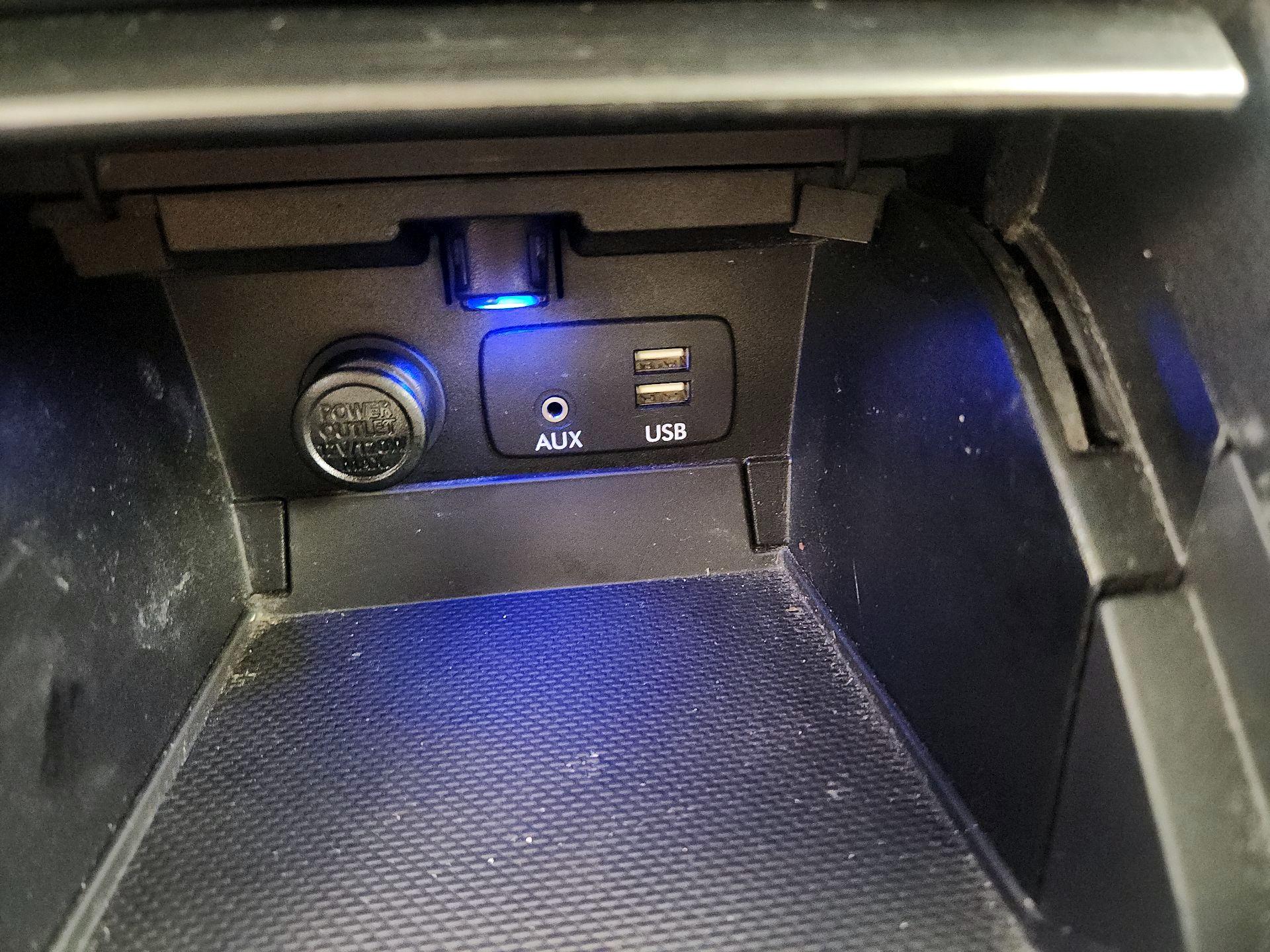 Thumbnail: 2015 Subaru Outback - 19