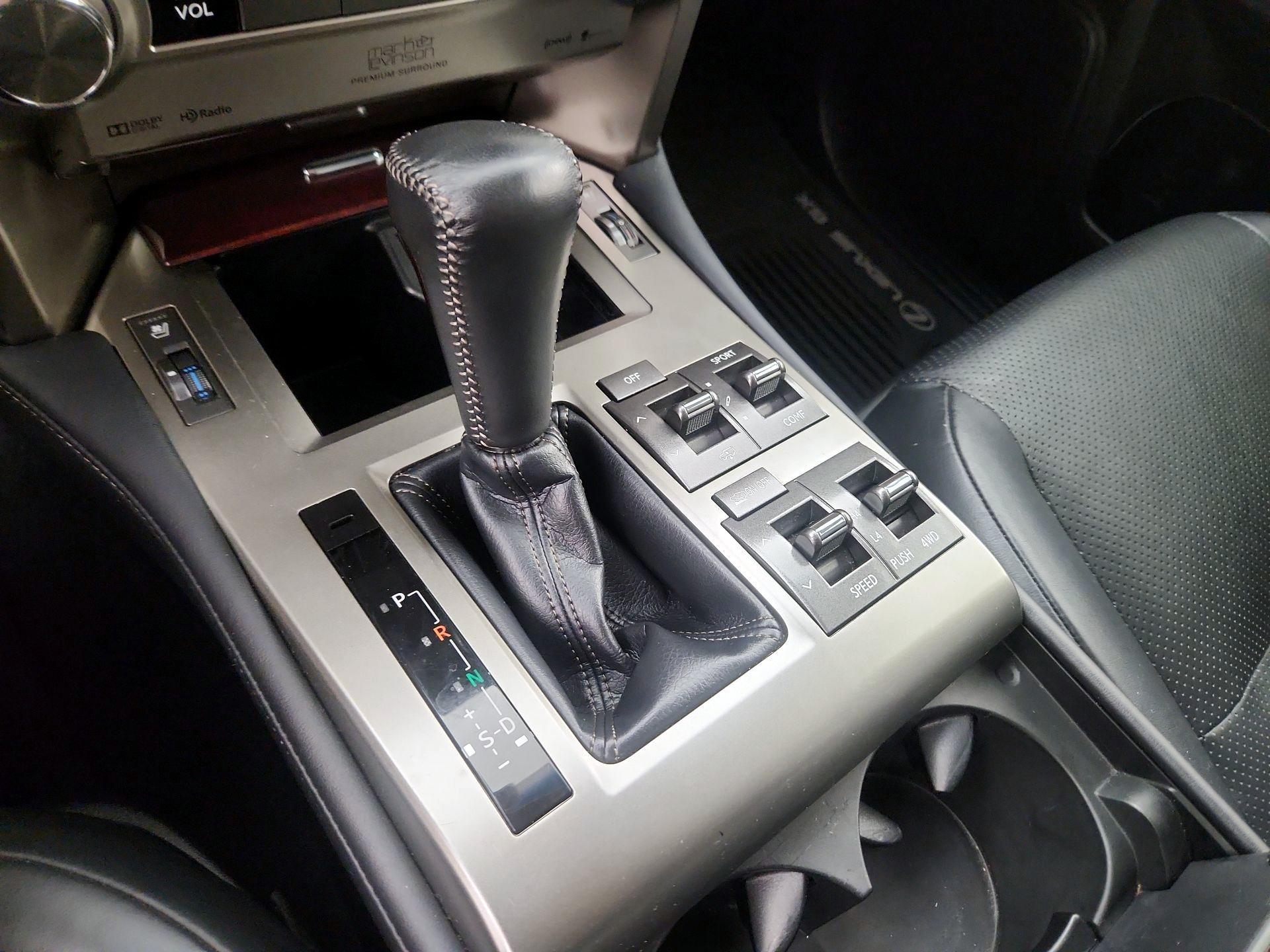 Thumbnail: 2019 Lexus GX - 18