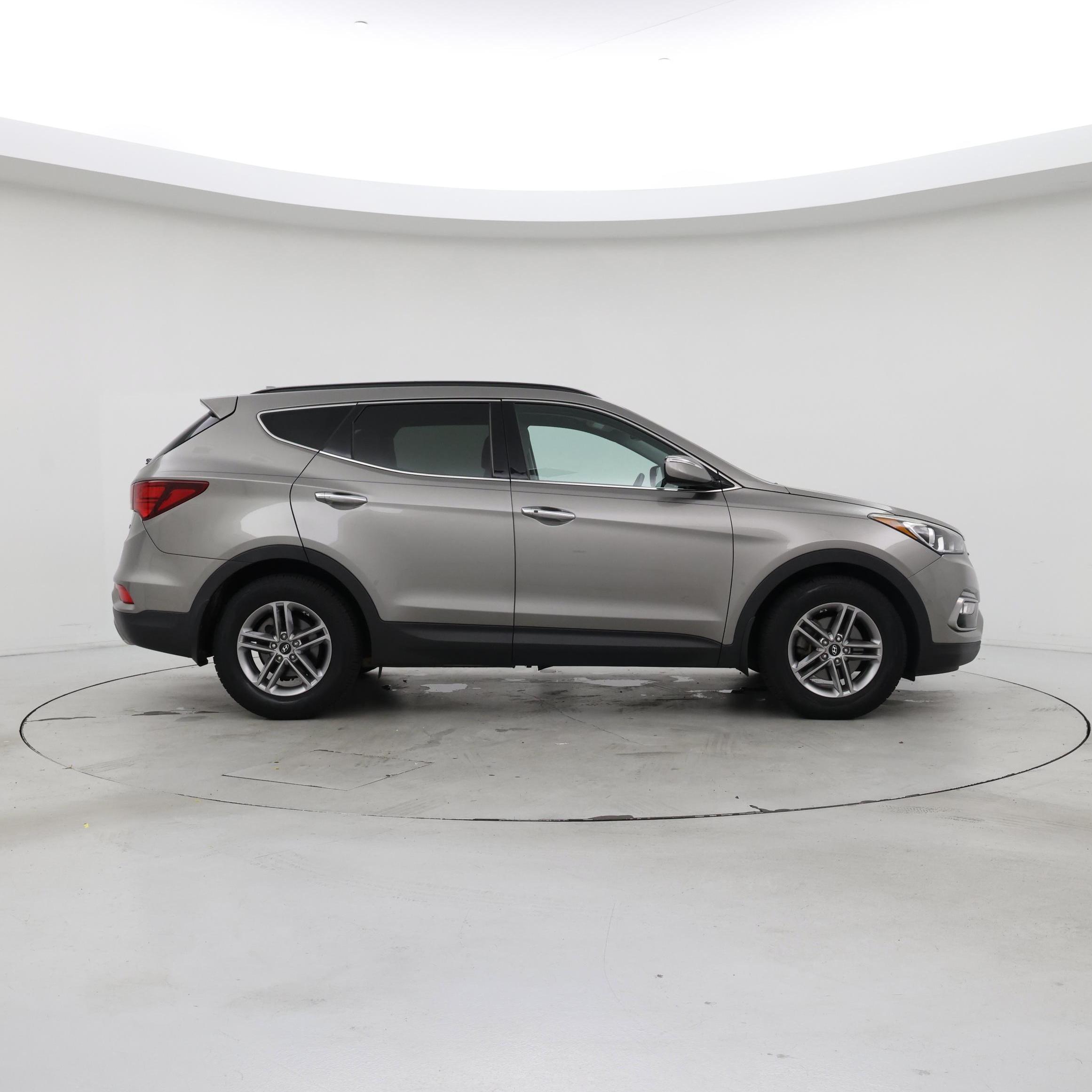 Thumbnail: 2018 Hyundai Santa Fe - 7