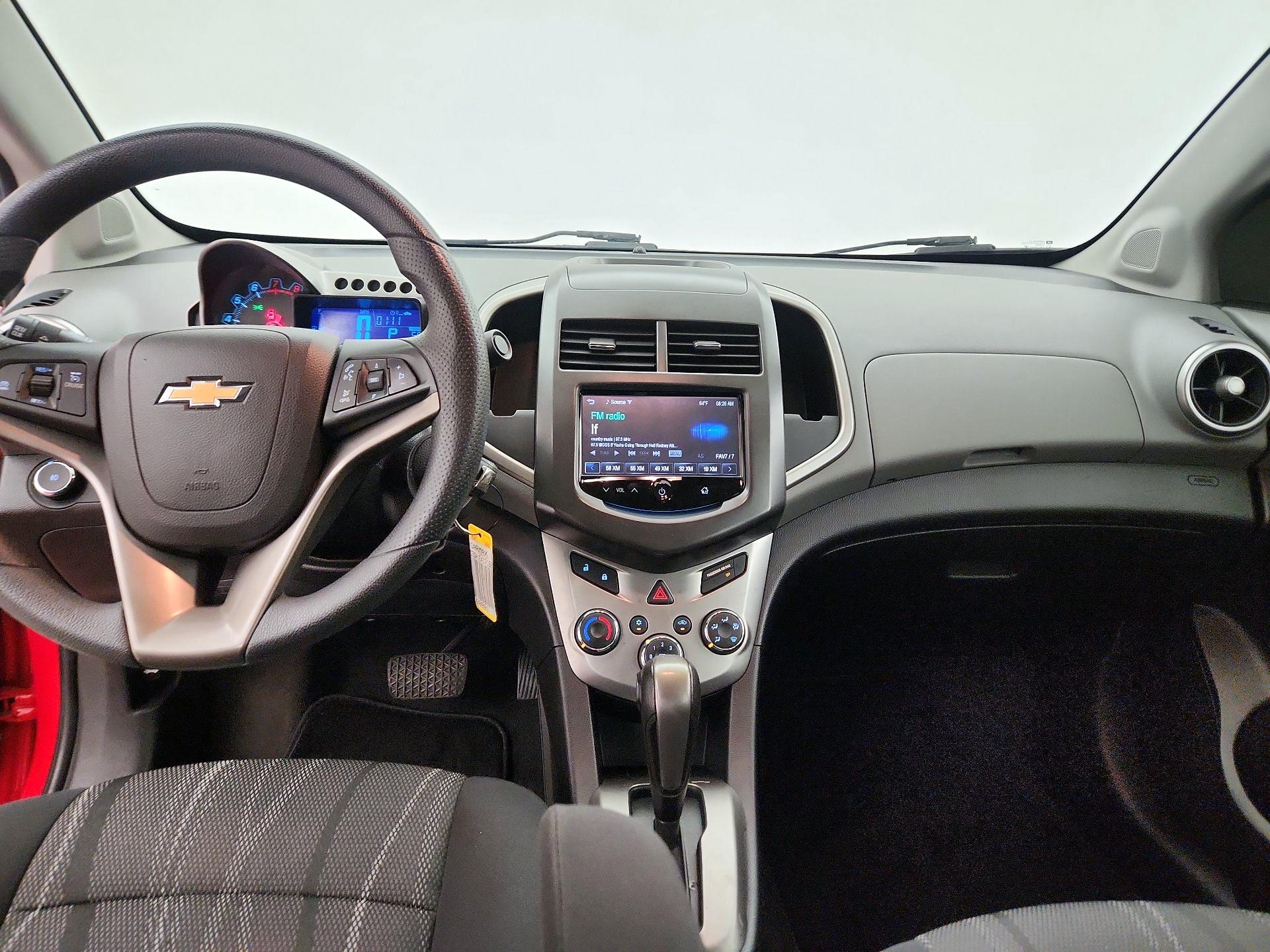 Thumbnail: 2014 Chevrolet Sonic - 9