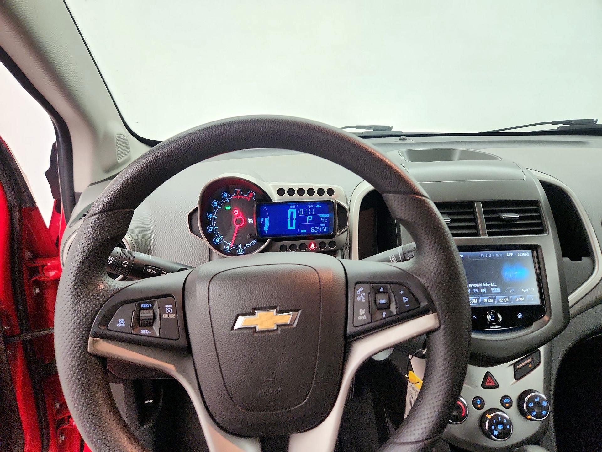 Thumbnail: 2014 Chevrolet Sonic - 10