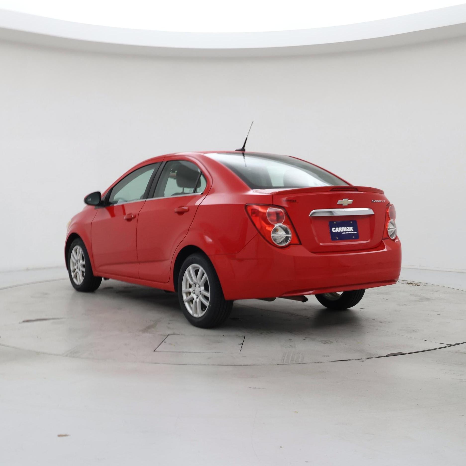 Thumbnail: 2014 Chevrolet Sonic - 2