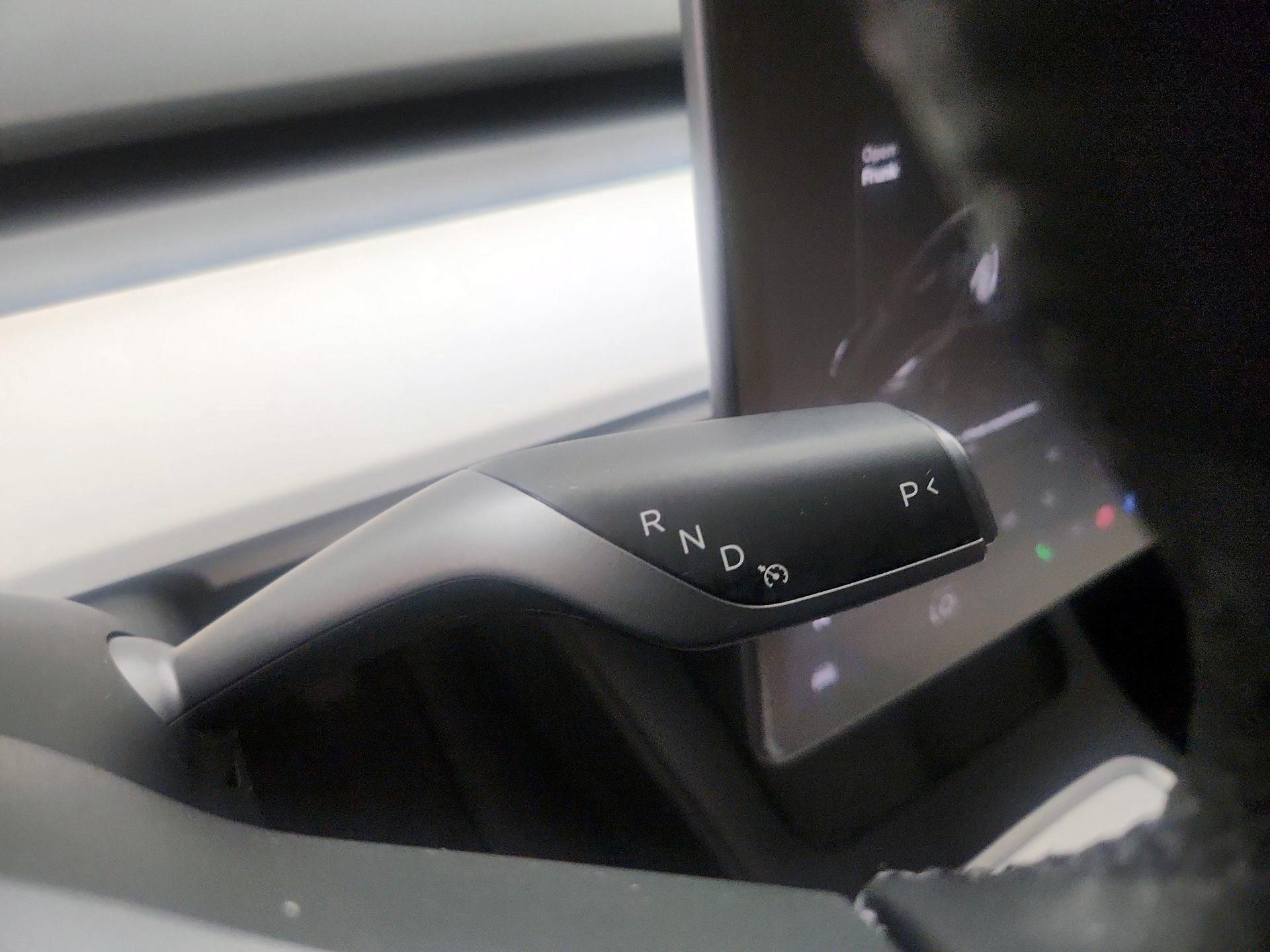 Thumbnail: 2023 Tesla Model 3 - 17