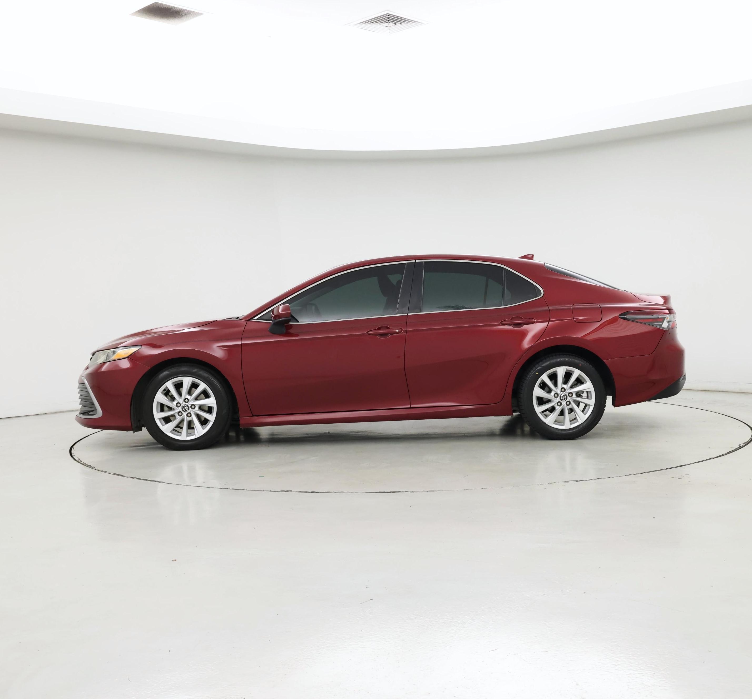 Thumbnail: 2022 Toyota Camry - 3