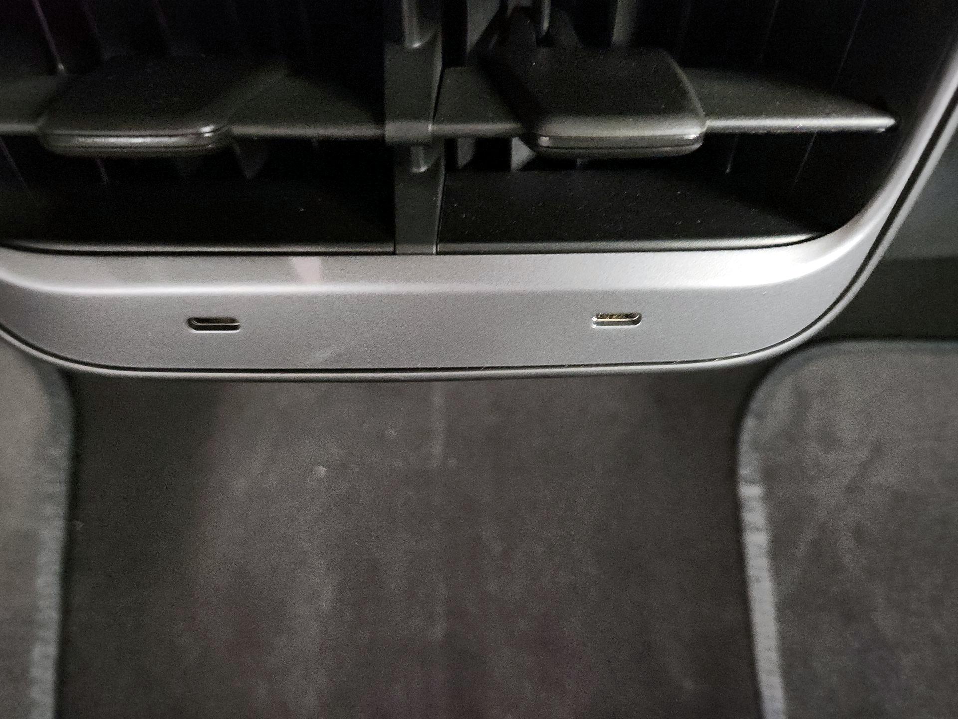 Thumbnail: 2023 Tesla Model 3 - 18