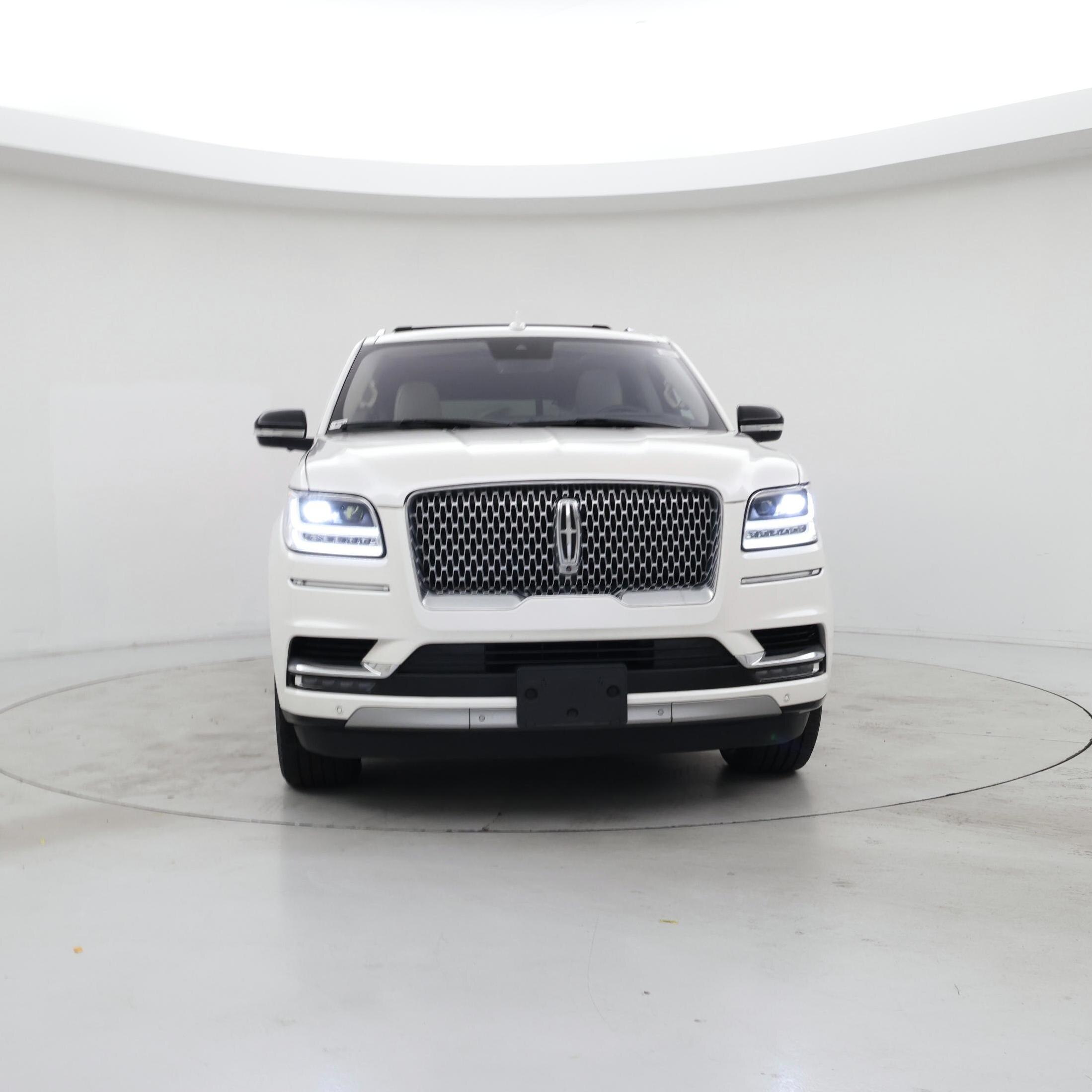 Thumbnail: 2019 Lincoln Navigator L - 5