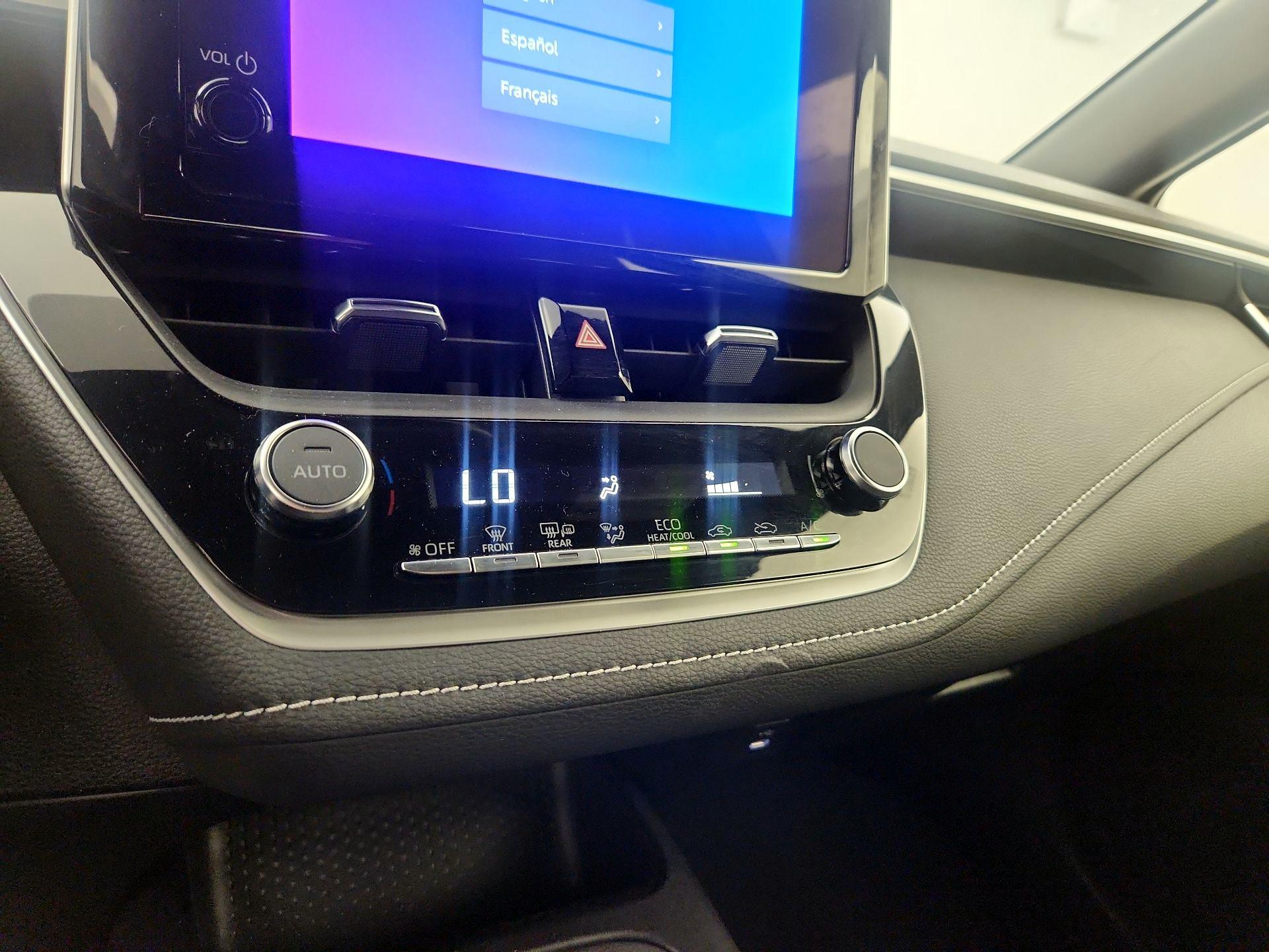 Thumbnail: 2023 Toyota Corolla - 17