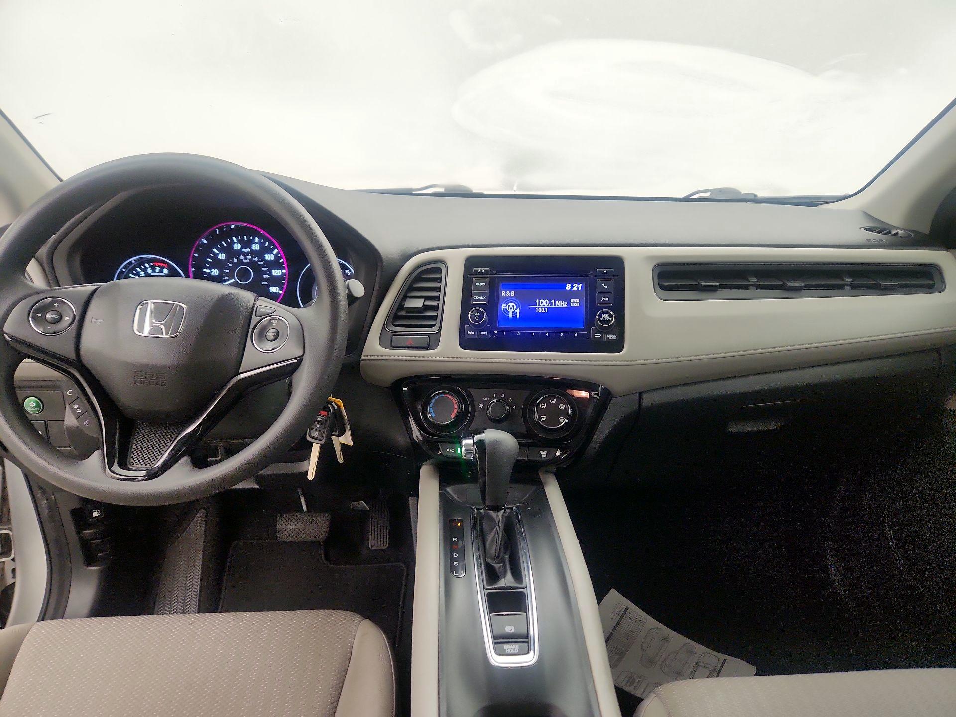 Thumbnail: 2016 Honda HR-V - 9