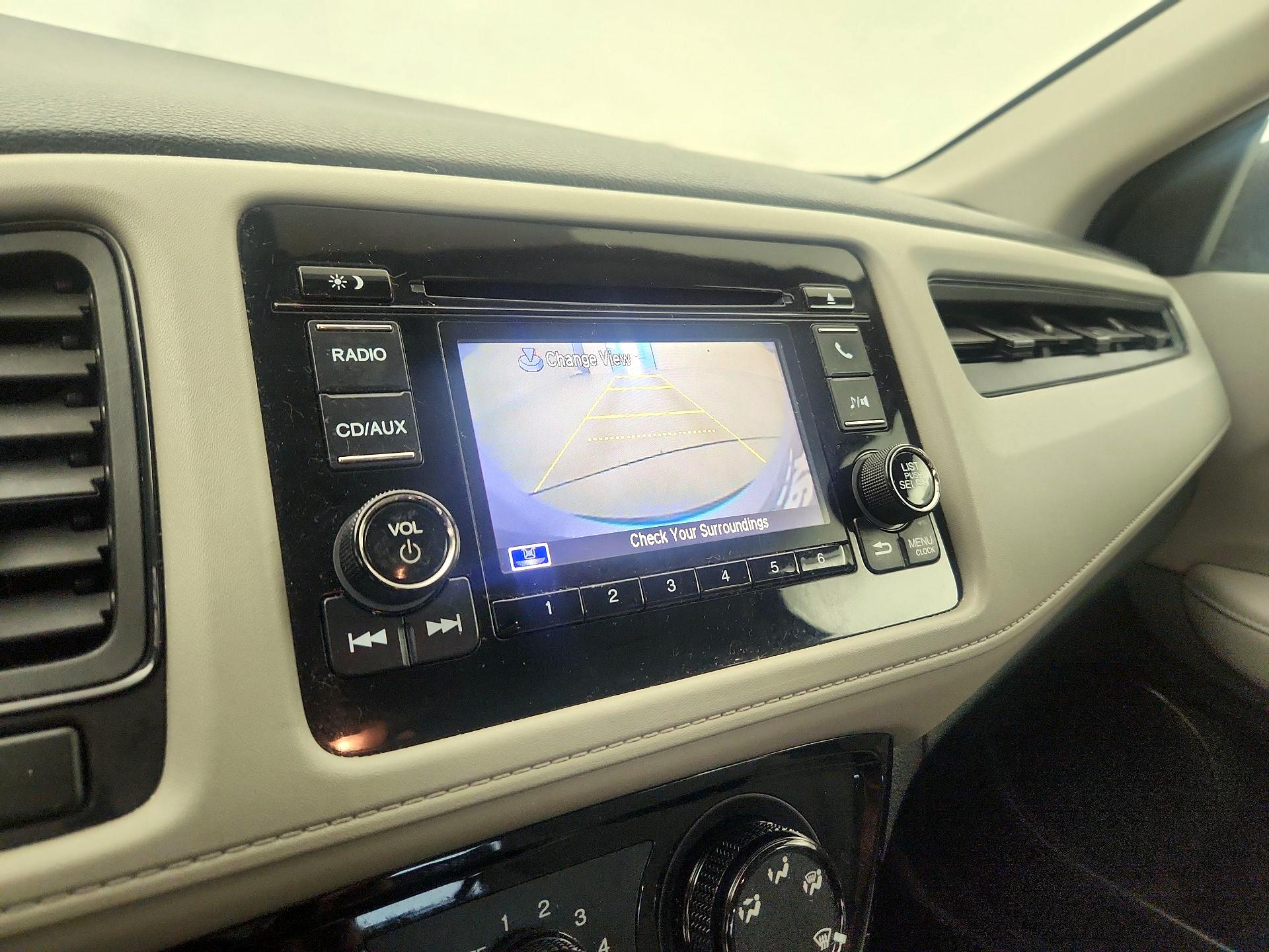 Thumbnail: 2016 Honda HR-V - 14