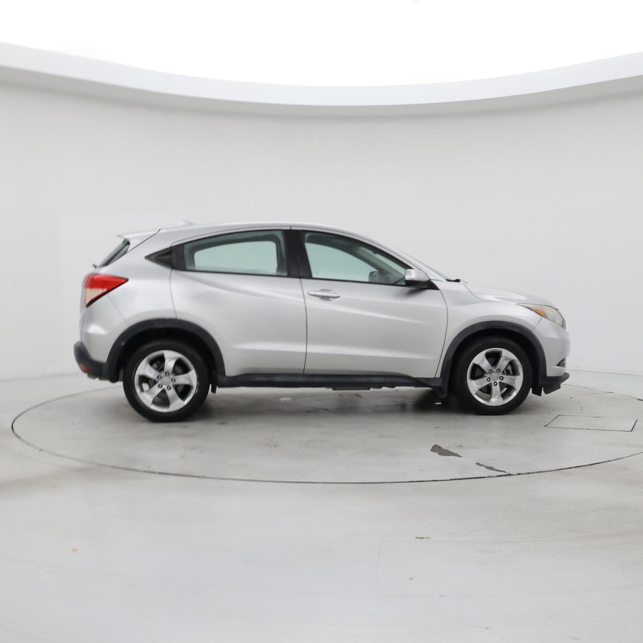 Thumbnail: 2016 Honda HR-V - 7