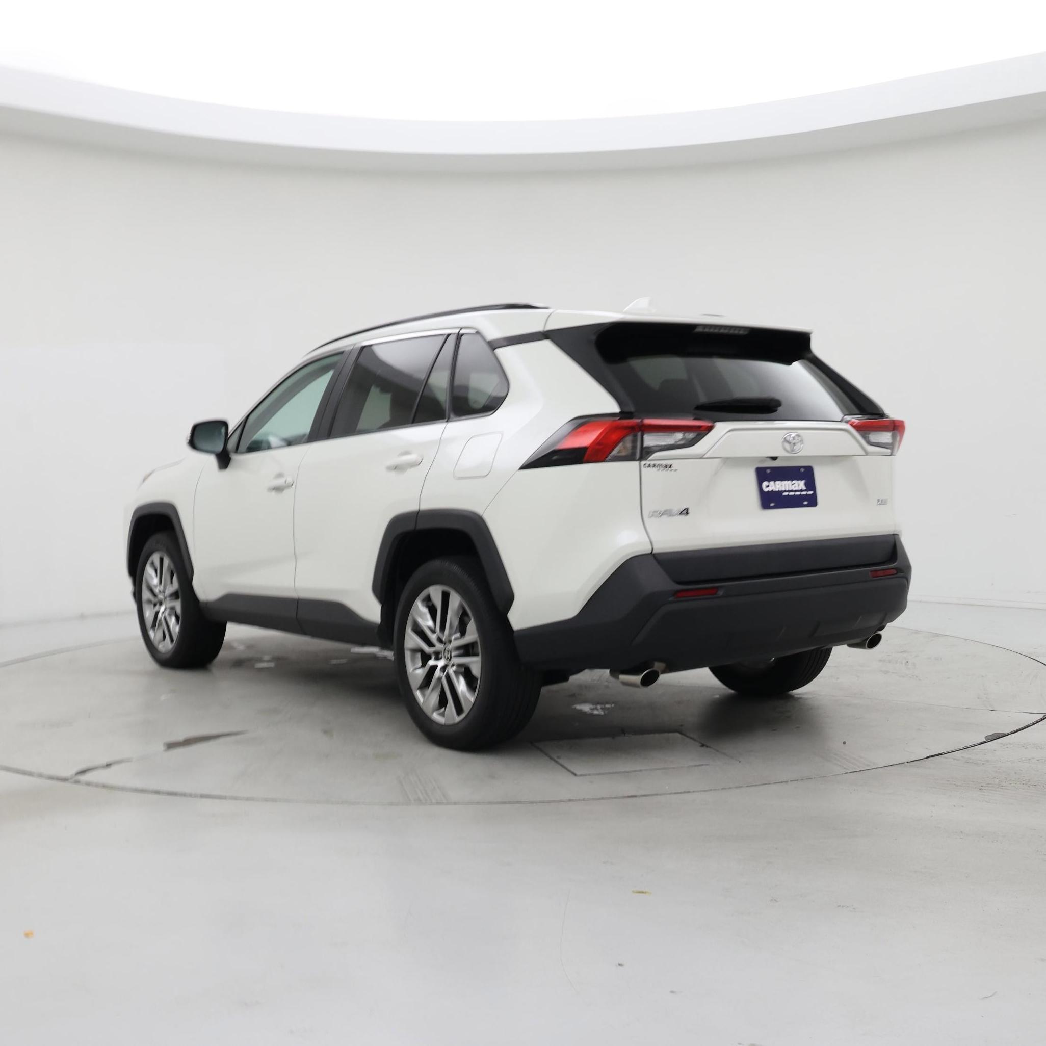 Thumbnail: 2021 Toyota RAV4 - 2