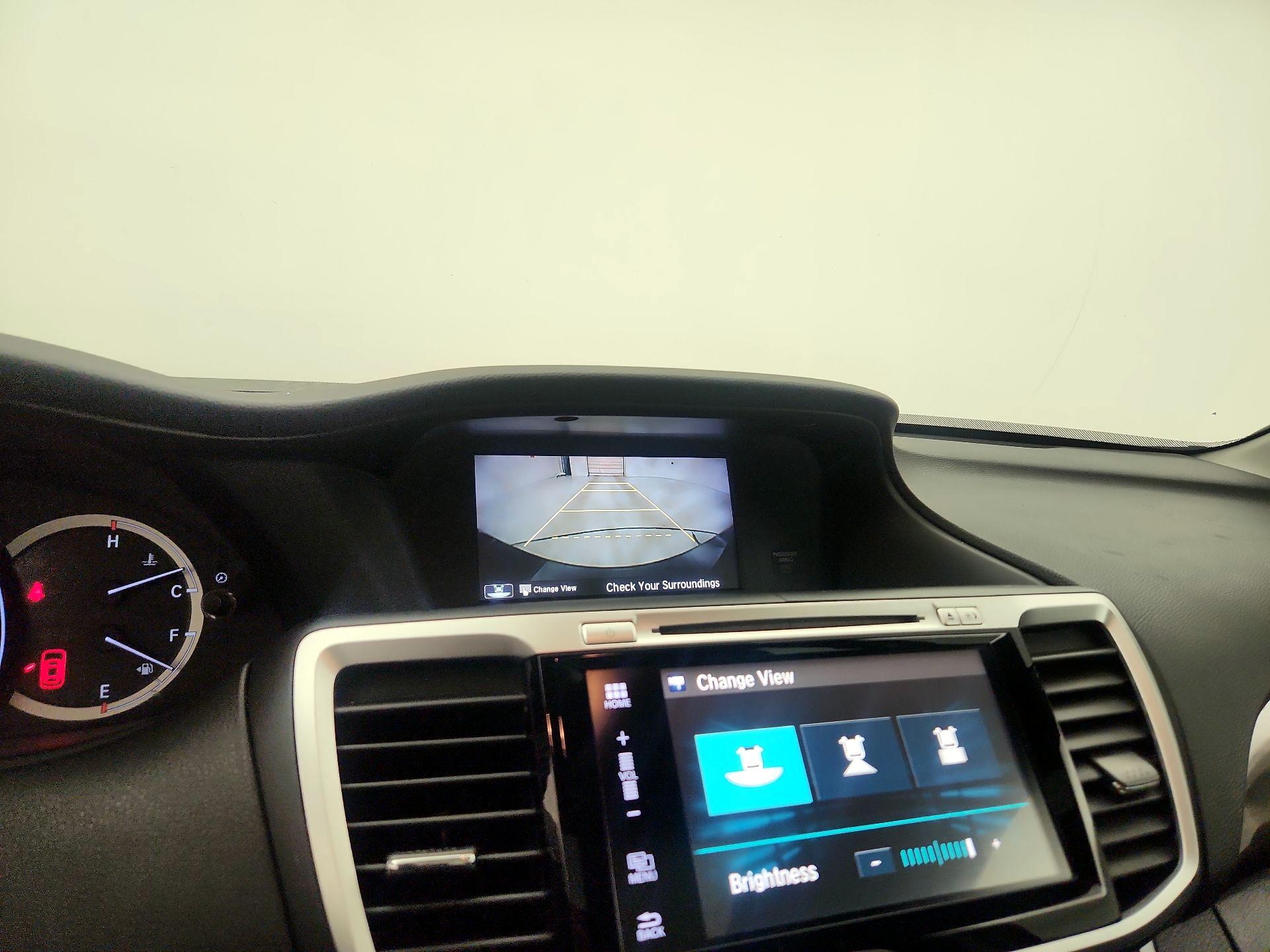 Thumbnail: 2017 Honda Accord - 14