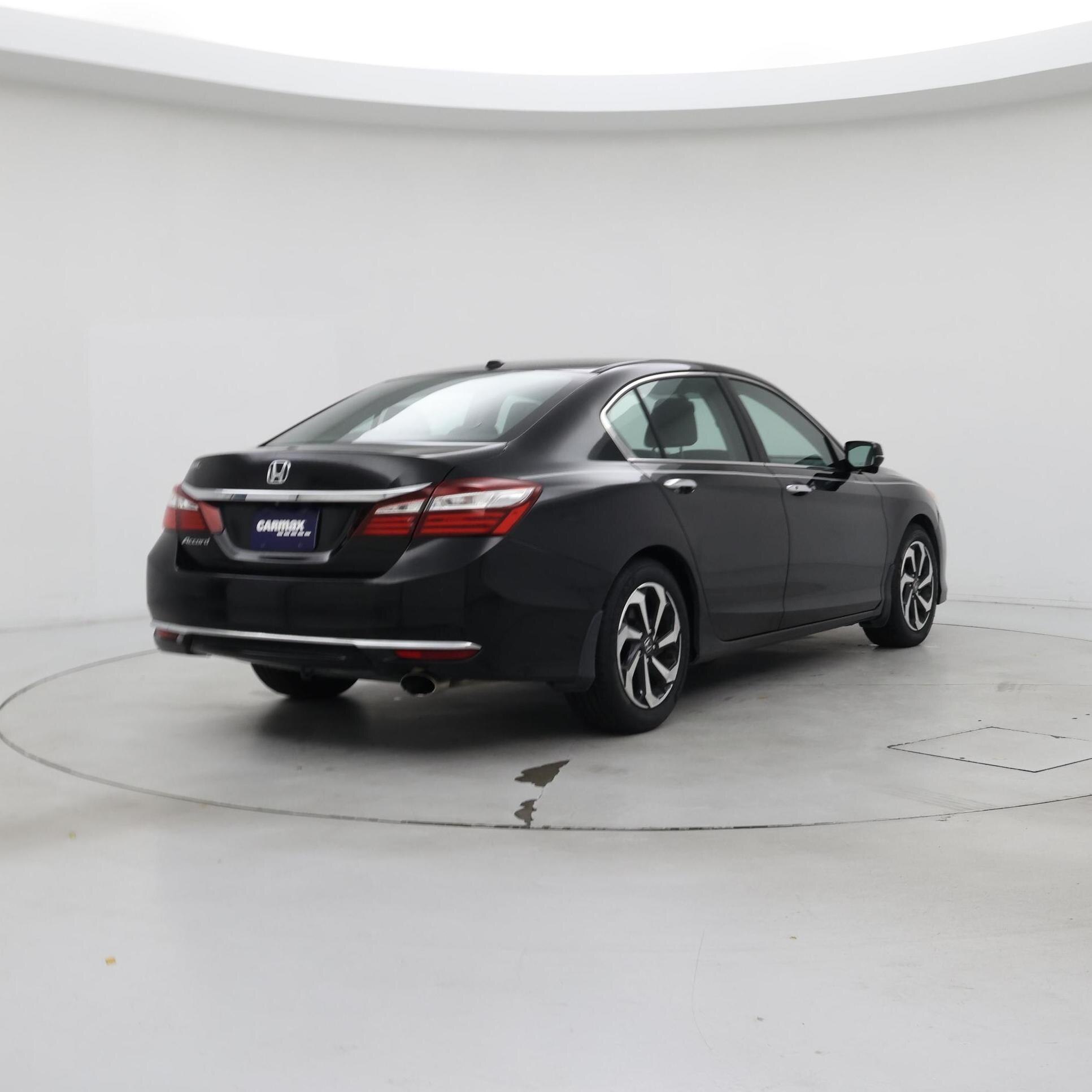 Thumbnail: 2017 Honda Accord - 8