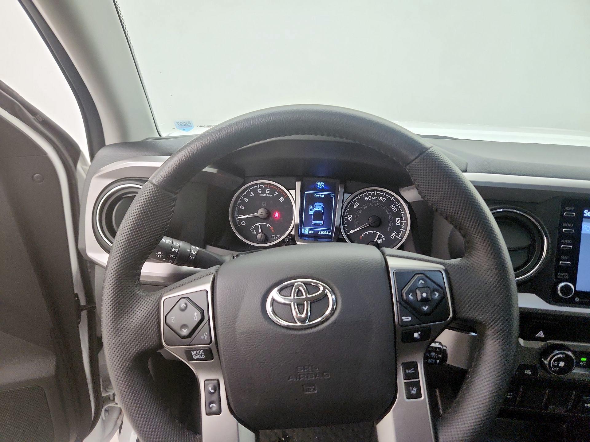 Thumbnail: 2021 Toyota Tacoma - 10