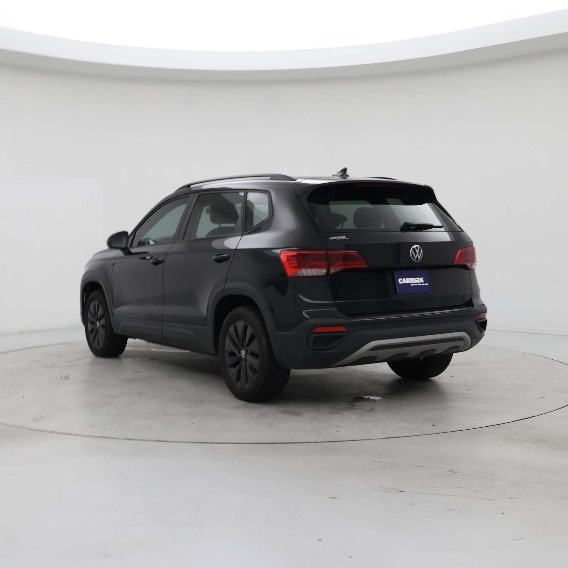 Thumbnail: 2023 Volkswagen Taos - 2
