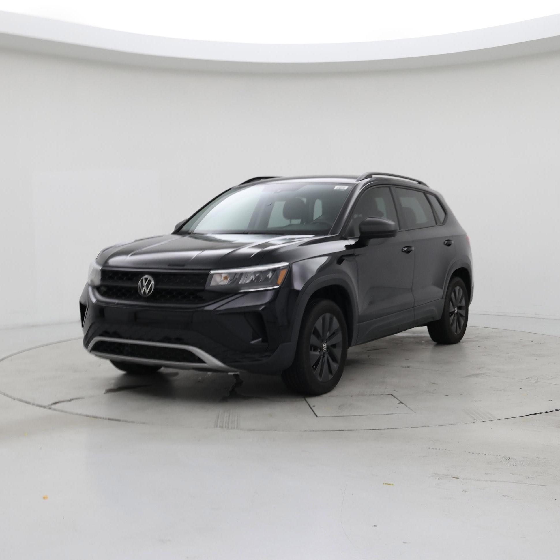 Thumbnail: 2023 Volkswagen Taos - 4