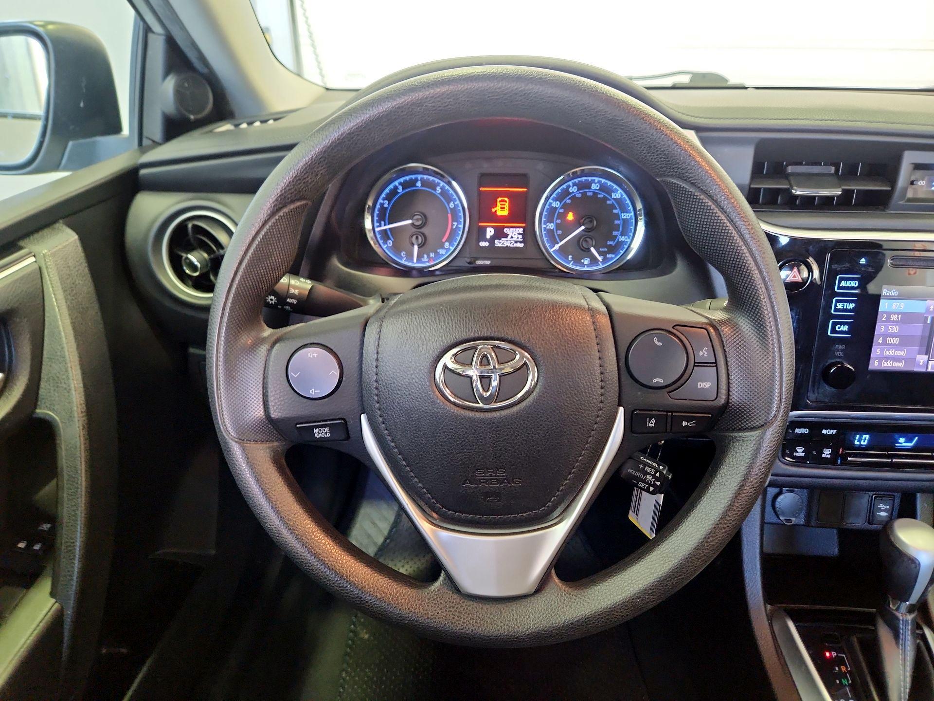 Thumbnail: 2019 Toyota Corolla - 10