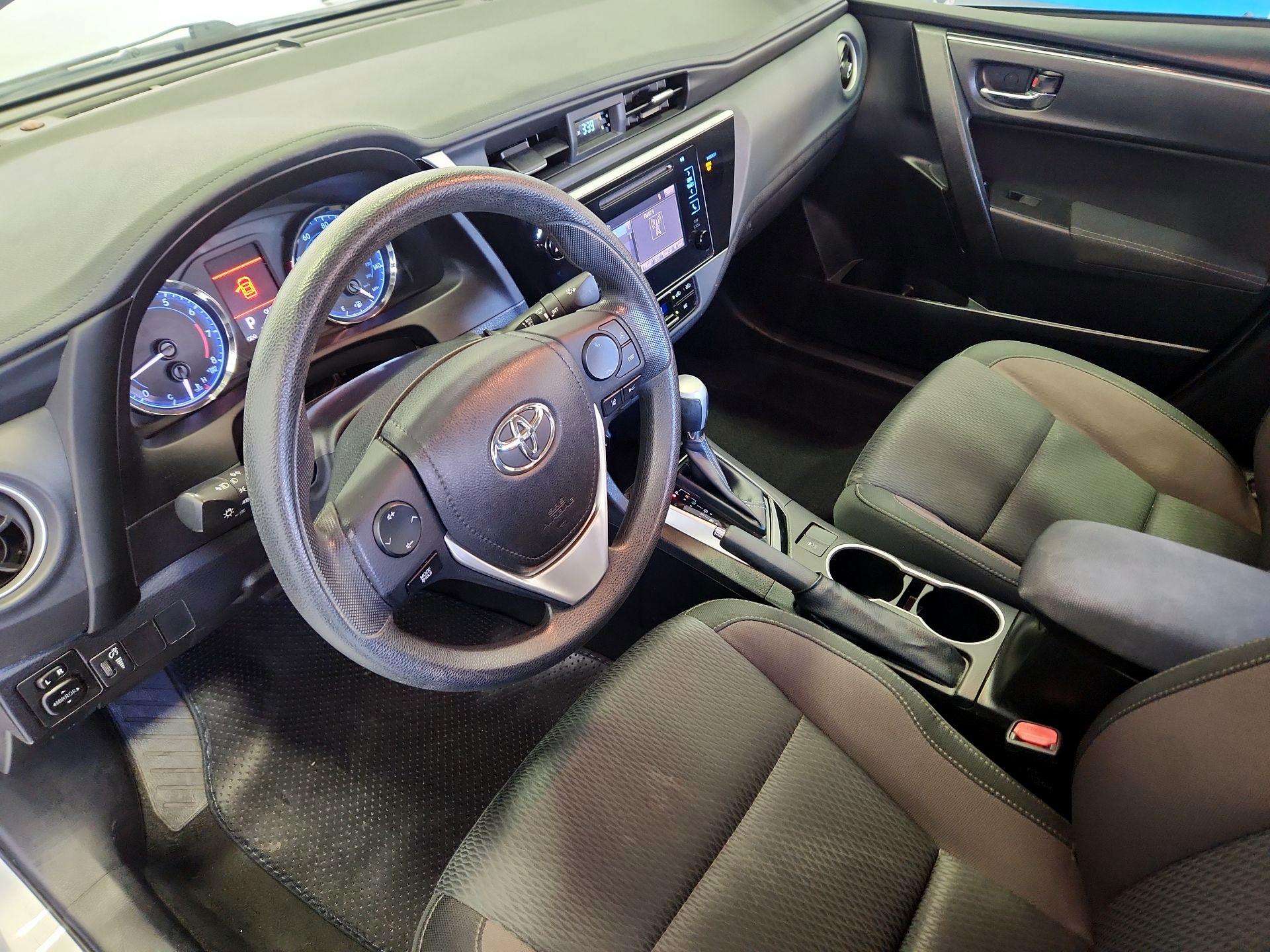 Thumbnail: 2019 Toyota Corolla - 11
