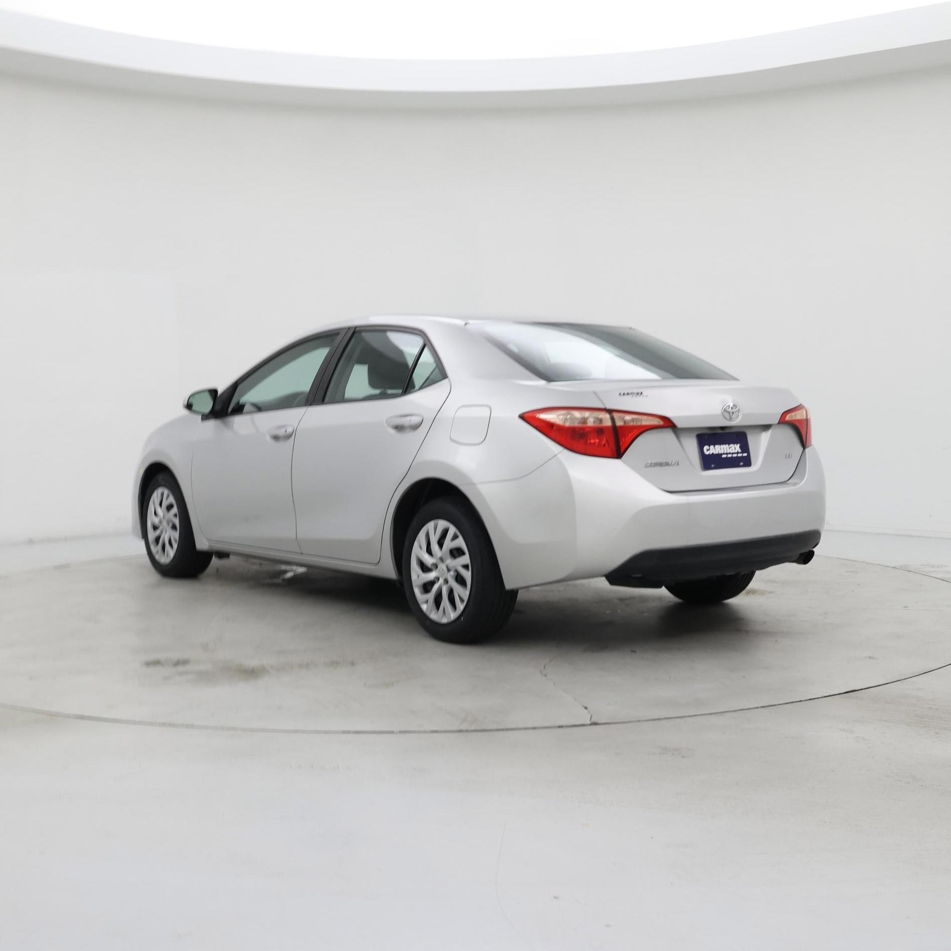 Thumbnail: 2019 Toyota Corolla - 2